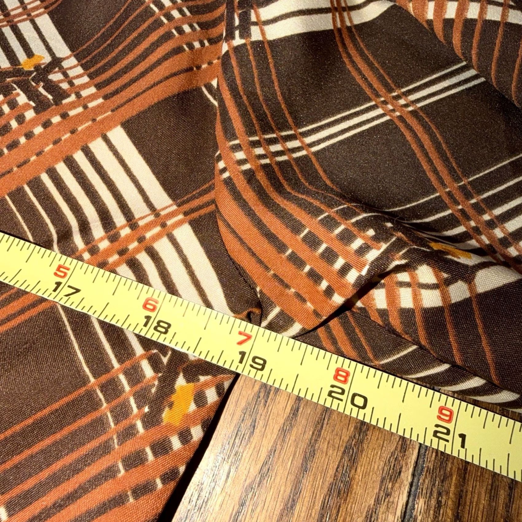 Vintage VINTAGE Monzini Collection Mens Medium Abstract Button Up Shirt Disco 70’s Shirt Button-Up Slim Long Sleeve Brown Polyester Woven Size US M / EU 48-50 / 2 - 7 Thumbnail