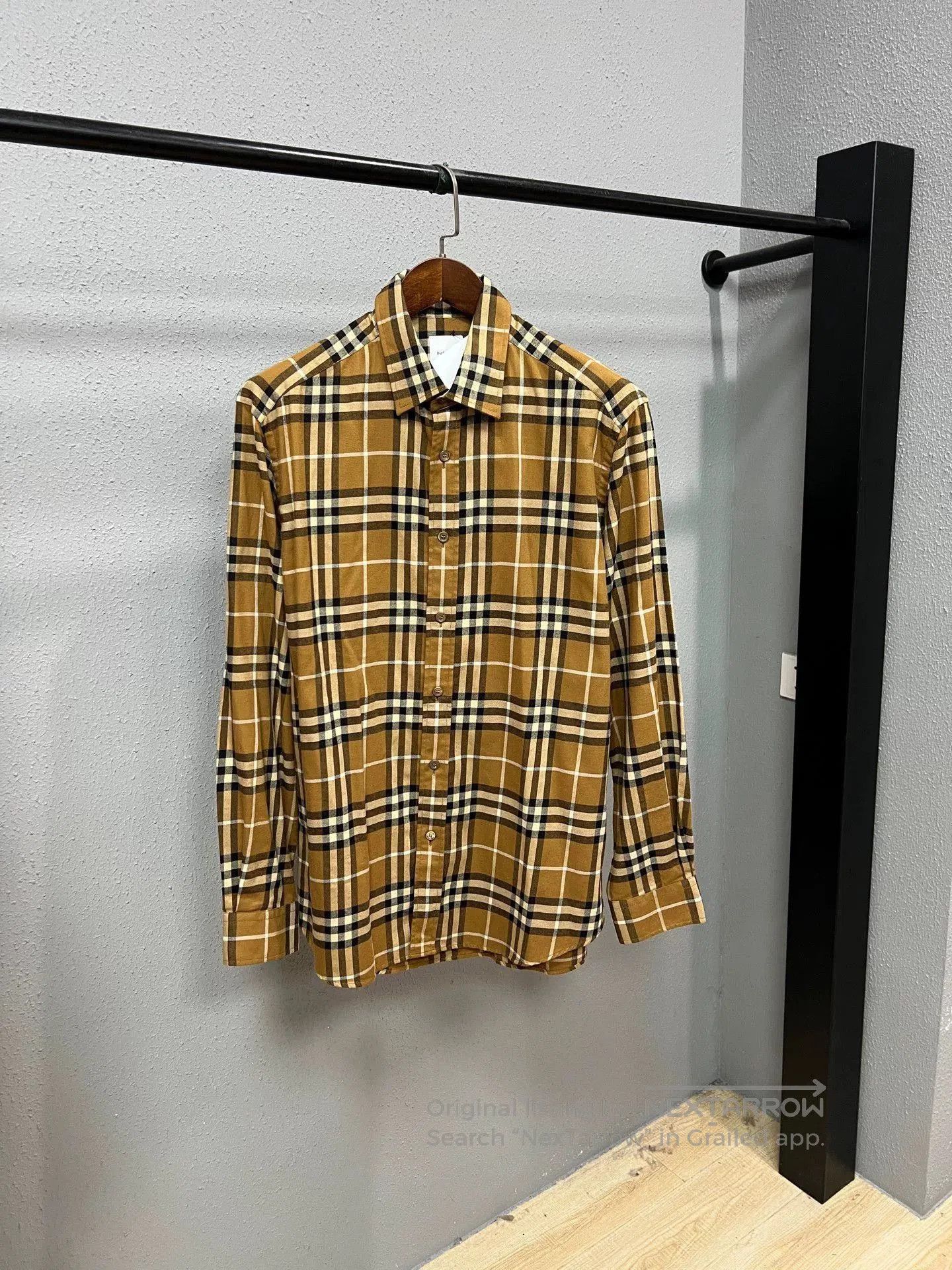 Burberry burberry plaid long sleeve shirt in xl. Size US XL / EU 56 / 4 - 1 Thumbnail