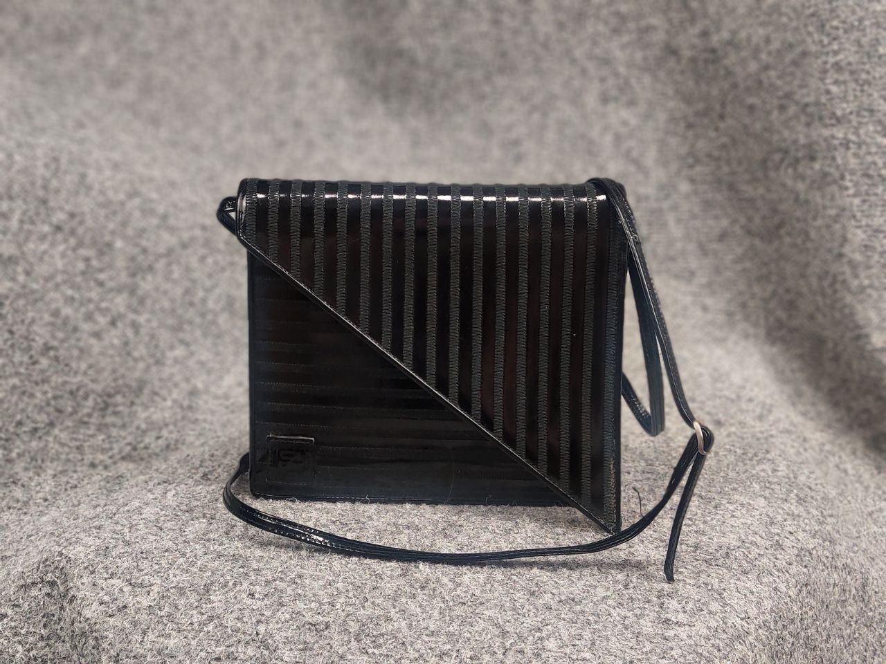 Fendi Vintage 80's Fendi Patent Leather Bag Crossbody Shoulder Size ONE SIZE - 2 Thumbnail