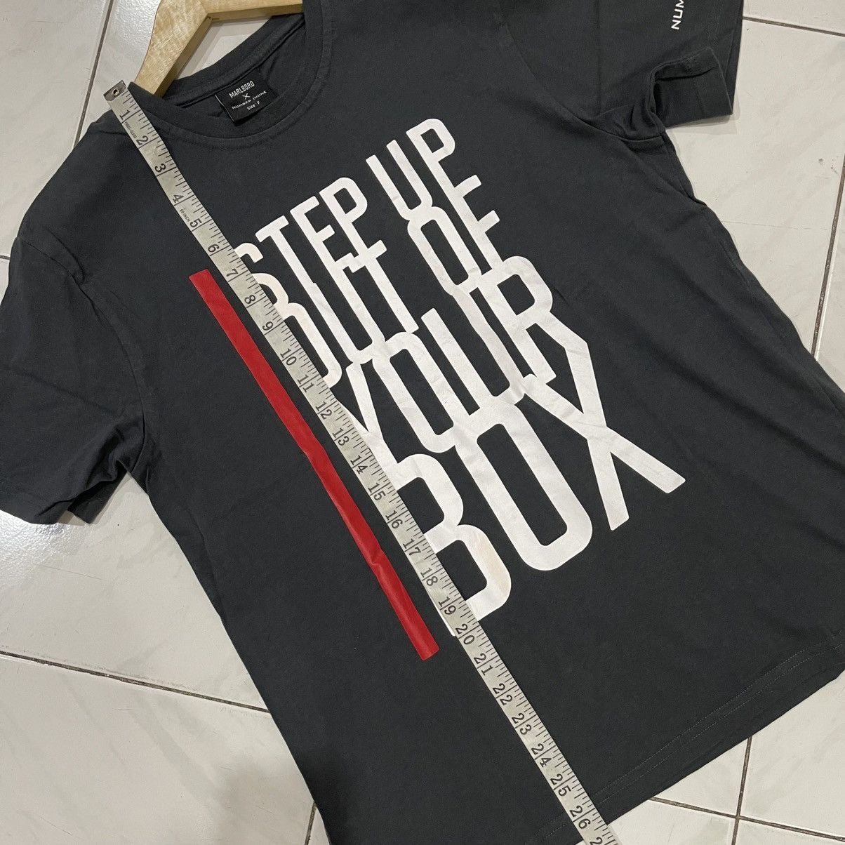 Japanese Brand Marlboro x number nine tee Size US M / EU 48-50 / 2 - 6 Thumbnail