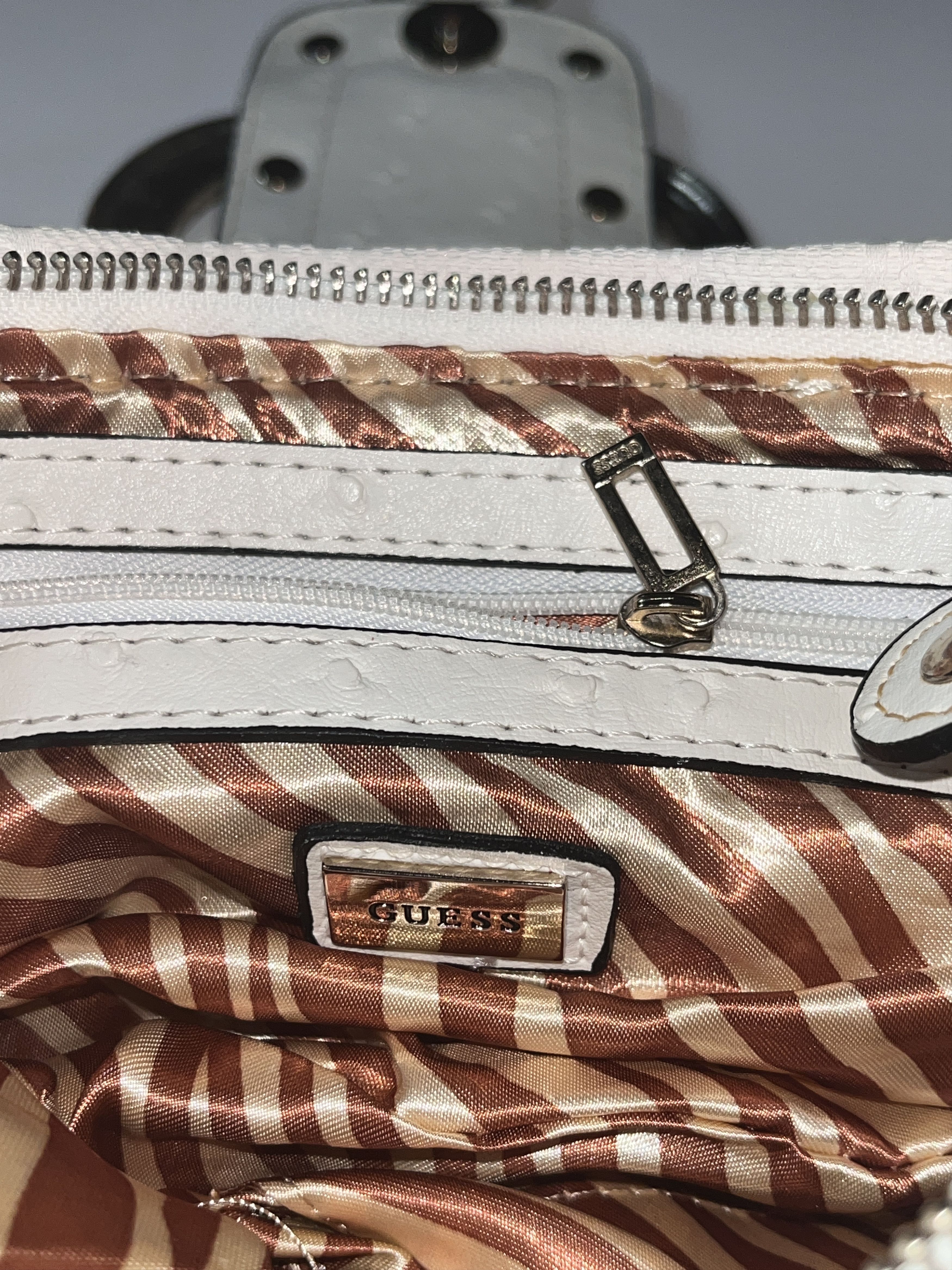 Guess Guess vintage buckle logo bag baguette mini 00s Y2k Handbag Size ONE SIZE - 9 Thumbnail