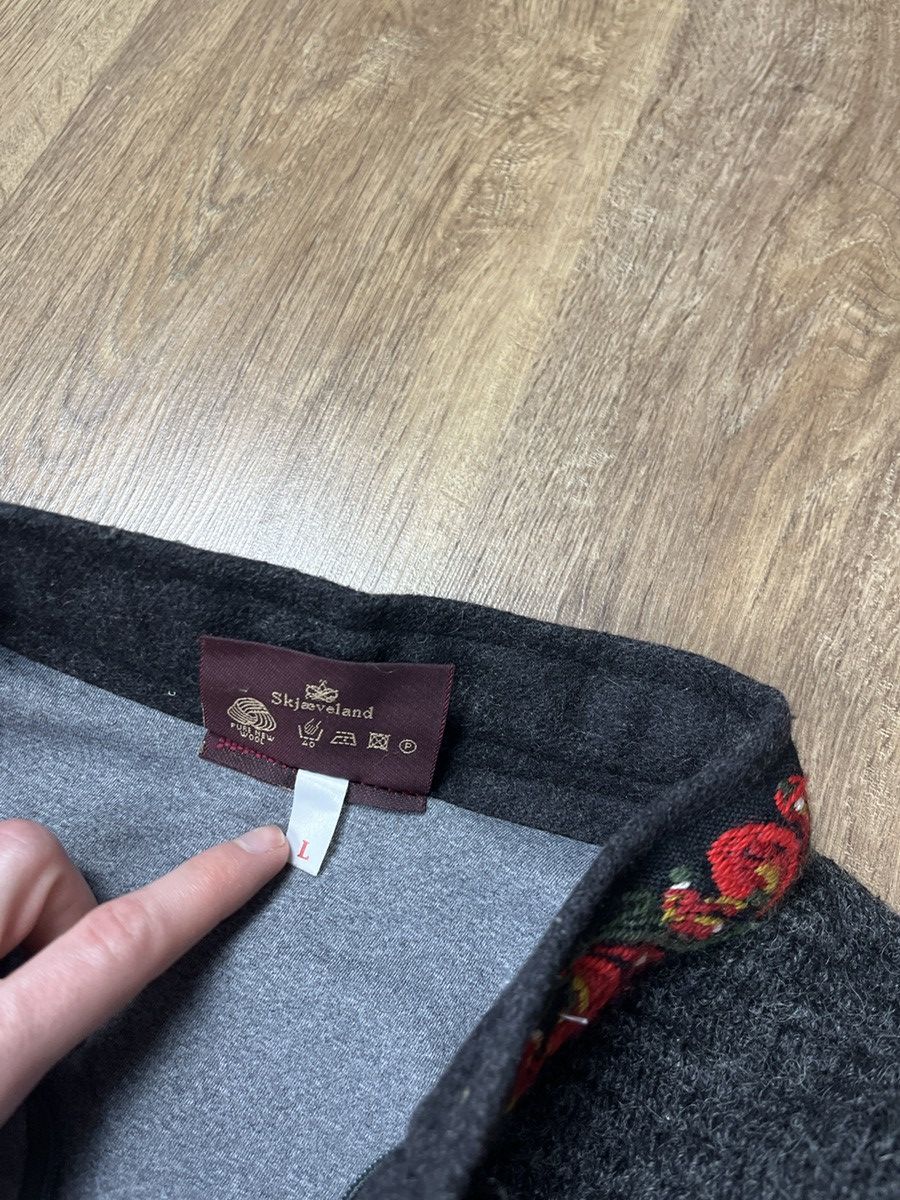 Vintage ➕ vintage made in Norway heavy knit dale of Norway style Size US XL / EU 56 / 4 - 4 Thumbnail