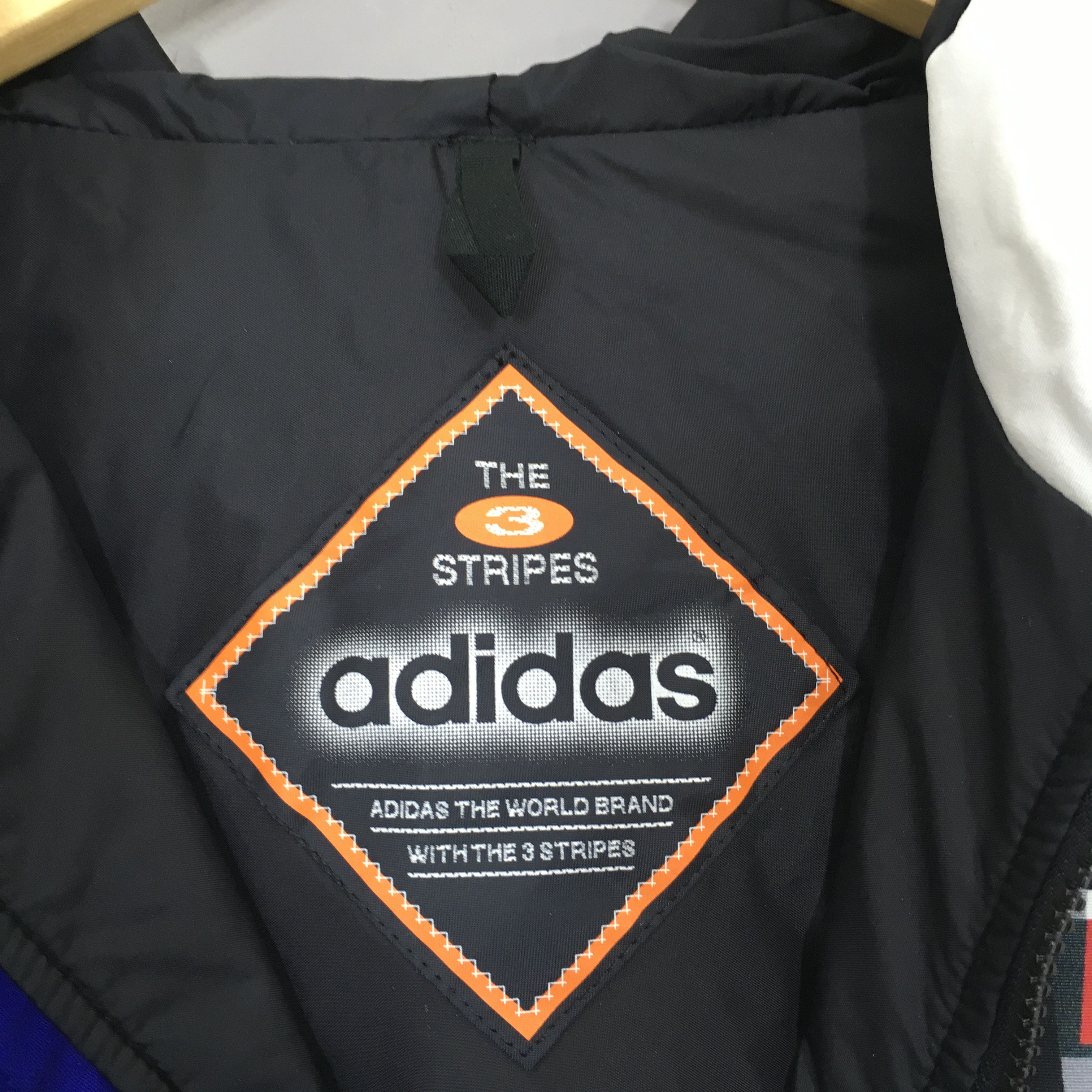 Adidas × Vintage Vintage Adidas Trefoil International Jacket Medium Size US M / EU 48-50 / 2 - 6 Thumbnail