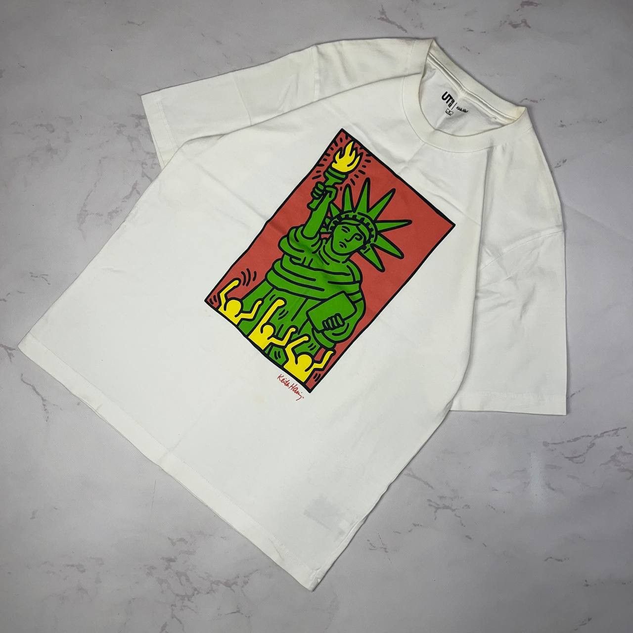 Keith Haring × Levi's Uniqlo X Keith Haring Statue Of Liberty Art Tee Size M Size US M / EU 48-50 / 2 - 1 Thumbnail