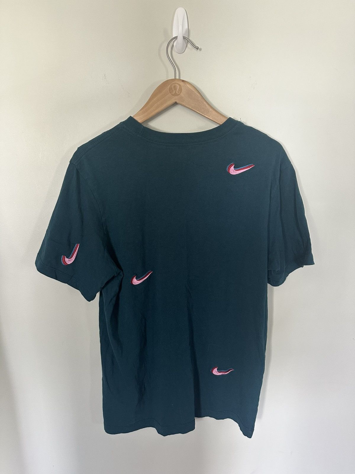Nike × Parra Nike x Parra Tee Size US M / EU 48-50 / 2 - 4 Thumbnail