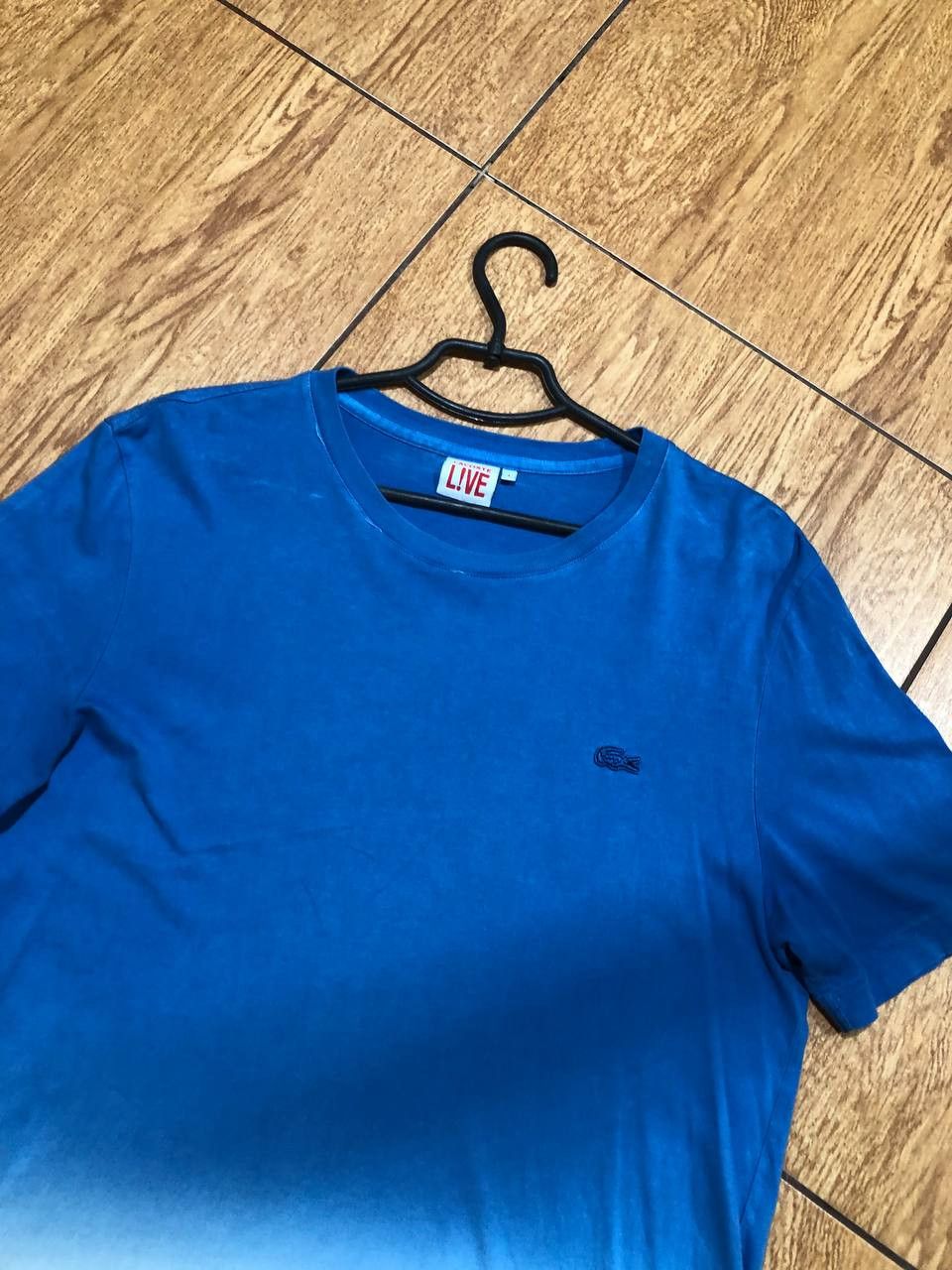 Lacoste Vintage T-Shirt gradient blue Lacoste logo Y2K streetwear Size US M / EU 48-50 / 2 - 8 Thumbnail