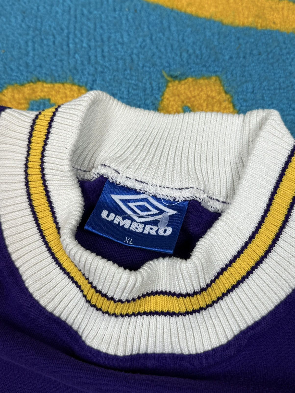 Umbro Vintage Umbro Manchester City 90 Big Logo White Sweatshirt Size US XL / EU 56 / 4 - 15 Thumbnail