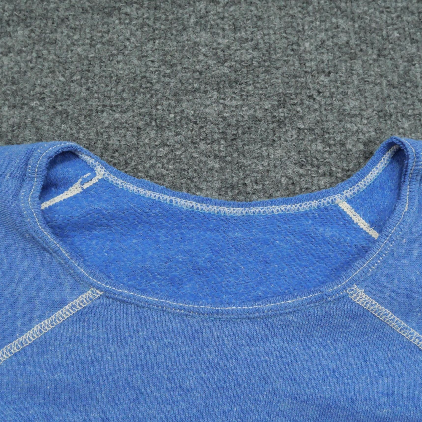 Vintage VINTAGE Sweatshirt Womens M Blue Raglan 60s 90s Pullover Crew Neck Cotton Blend Fleece Size M / US 6-8 / IT 42-44 - 3 Thumbnail