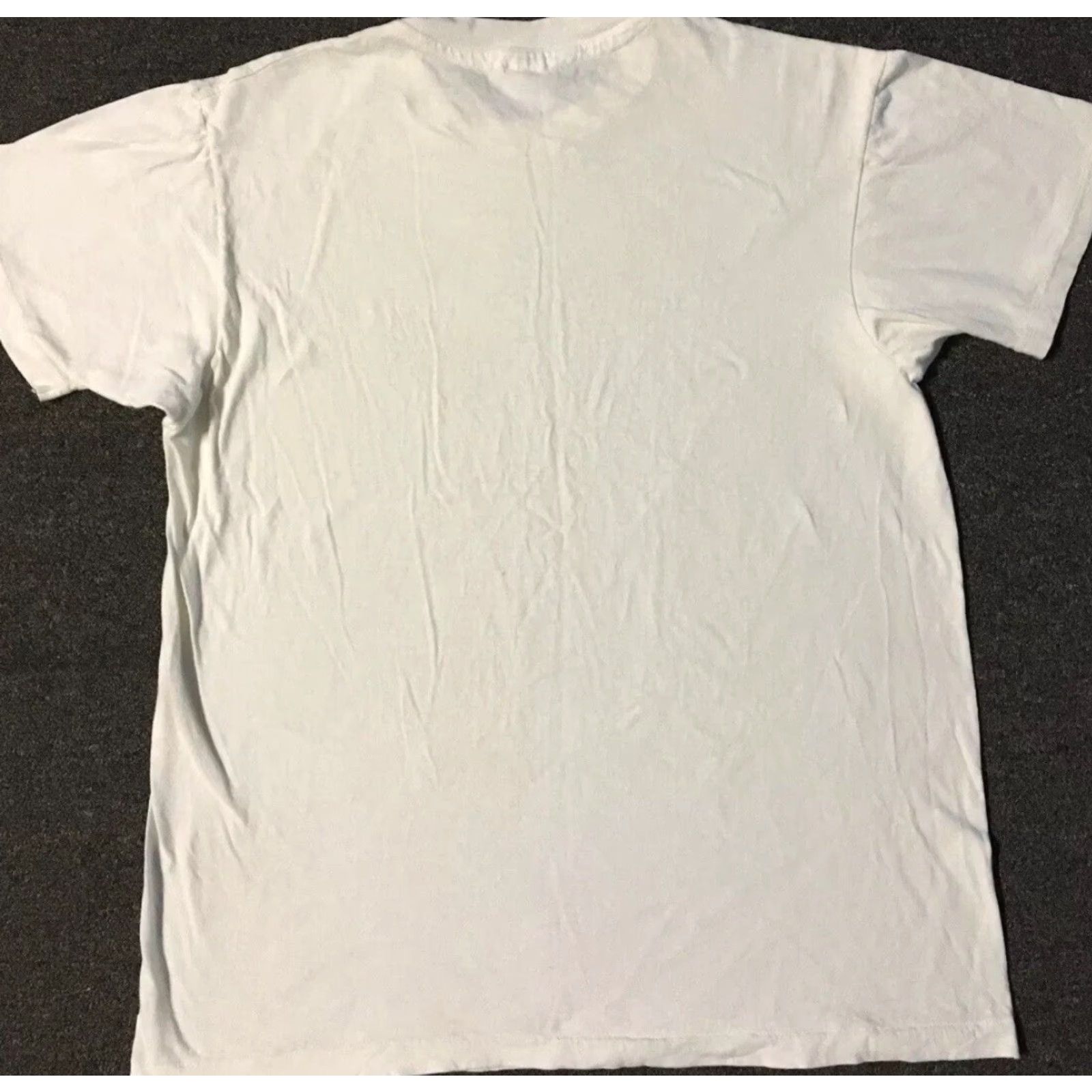 Hanes VINTAGE Hanes Shirt S White Distressed 80s 90s Grunge Biker Punk Skate Surf Trucker Single Stitch Mens T-Shirt) Size US S / EU 44-46 / 1 - 2 Thumbnail