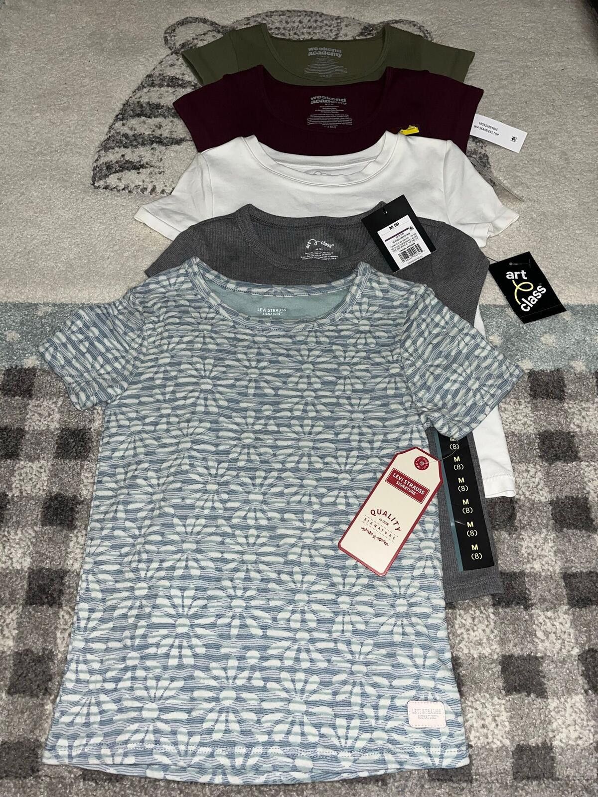 Other Girls Size 8 Shirt Bundle NWT Art Class Levi’s Reseller Lot Size ONE SIZE - 6 Thumbnail