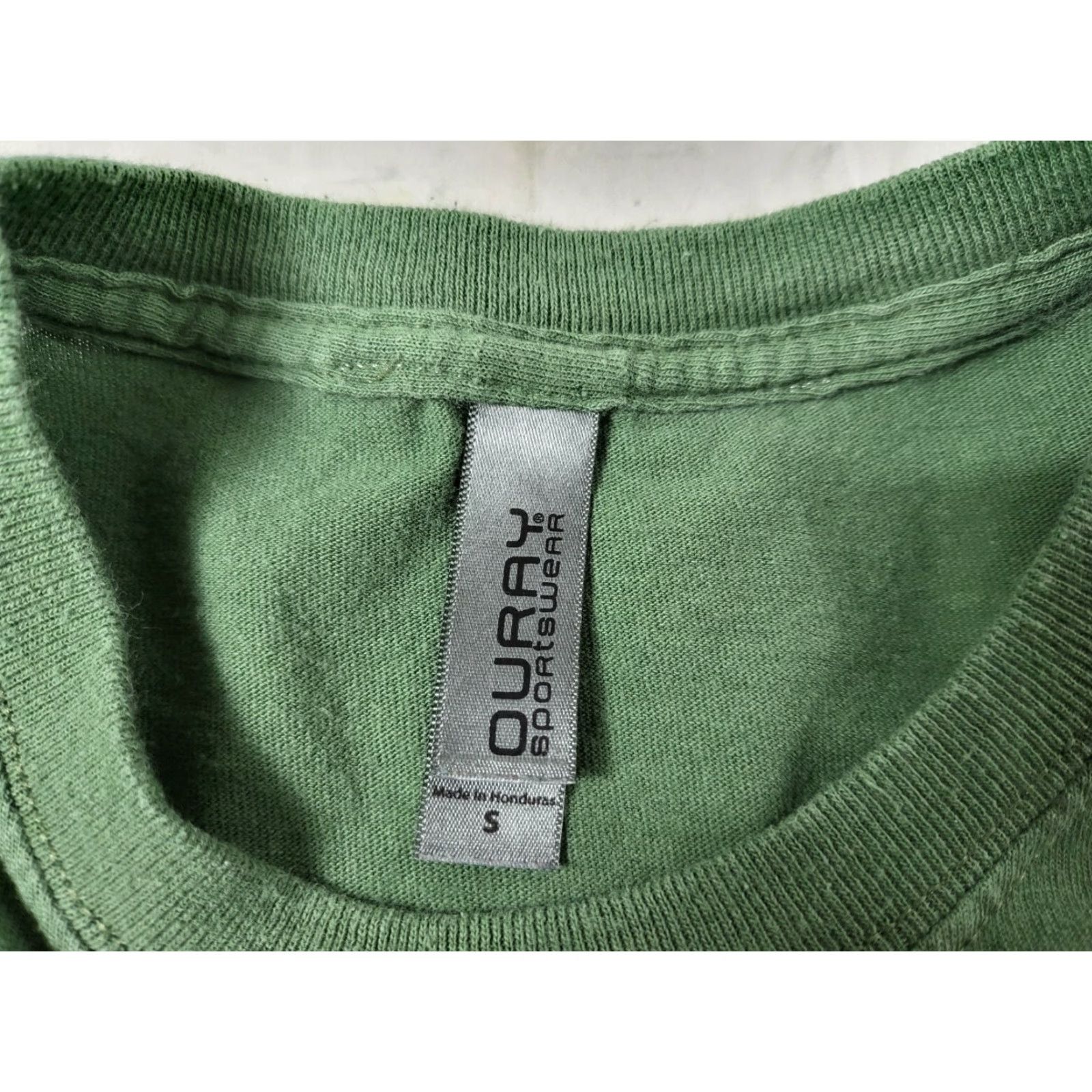Vintage **Coors Brewery Green T-Shirt Women's Size S EUC** User: **Coors Brewery Green Women's Size S T-Shirt EUC** Size S / US 4 / IT 40 - 5 Thumbnail