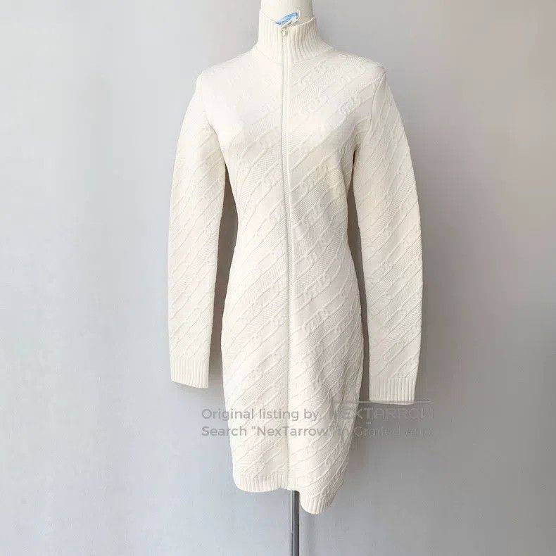 Other Fendi White and beige dress with tight zipper design Size S / US 4 / IT 40 - 1 Thumbnail