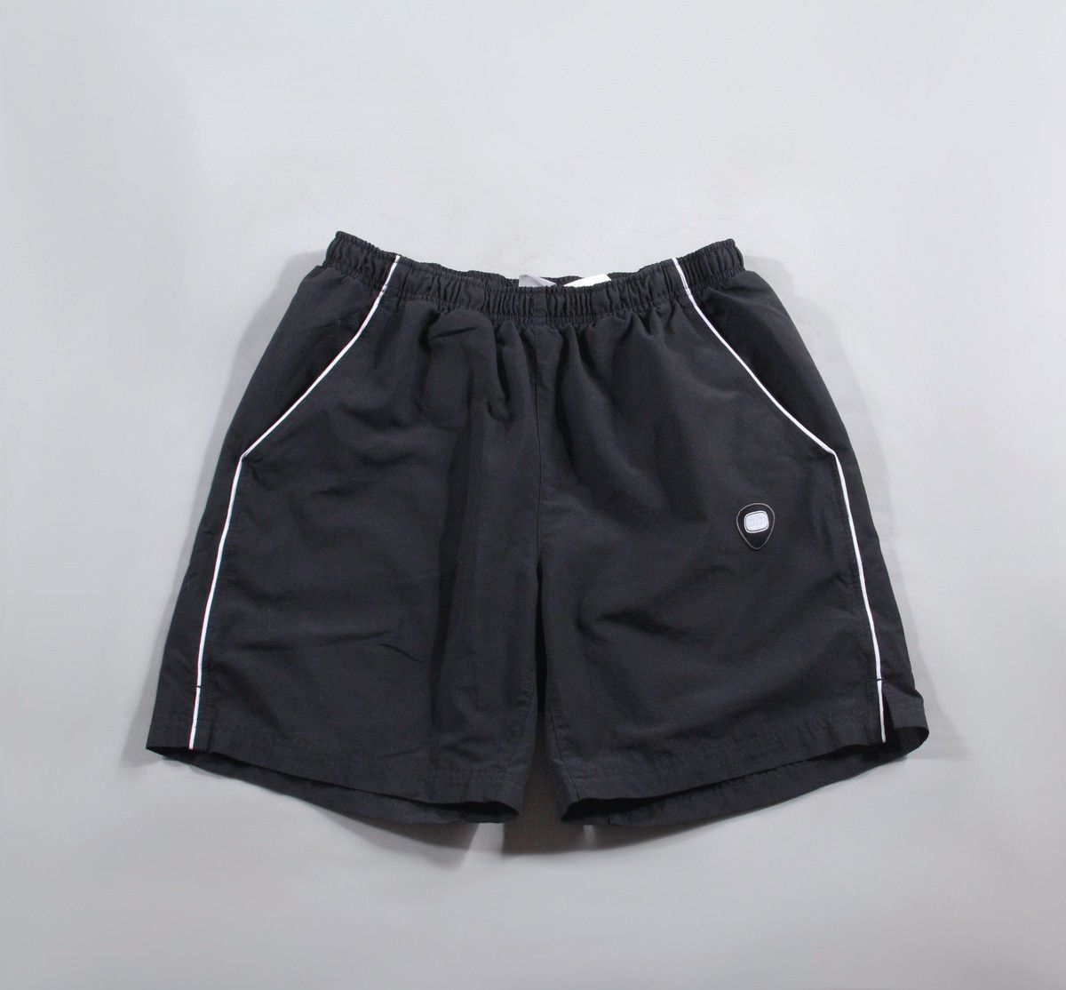 Nike Nike Vintage NSW Nylon ACG Running Shorts Black Swimming L Size US 34 / EU 50 - 1 Thumbnail