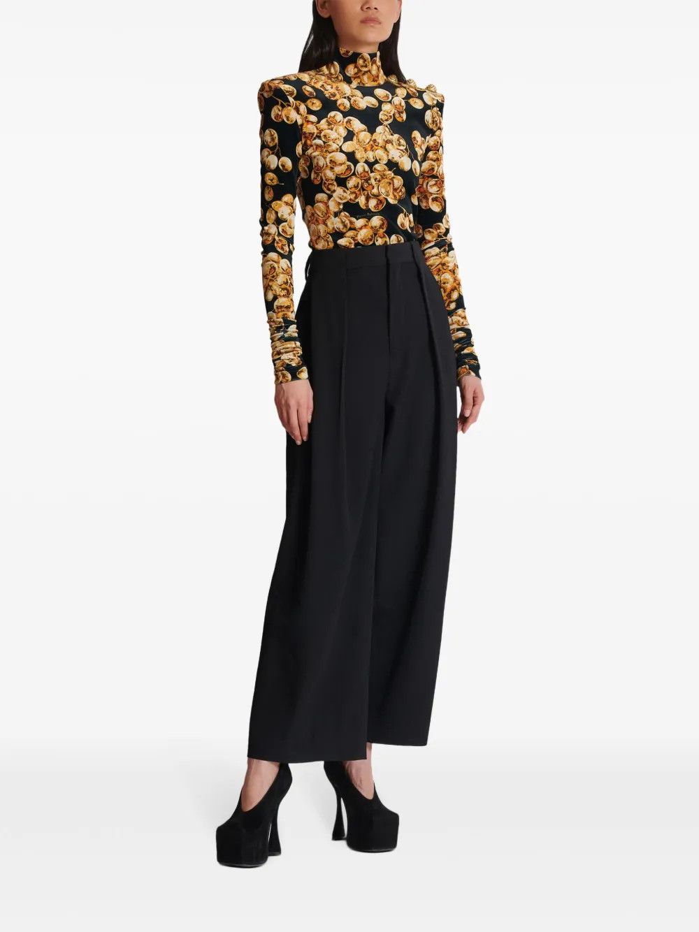 Balmain o1y0625 Casual Pant in Black Size 27" / US 4 / IT 40 - 4 Thumbnail