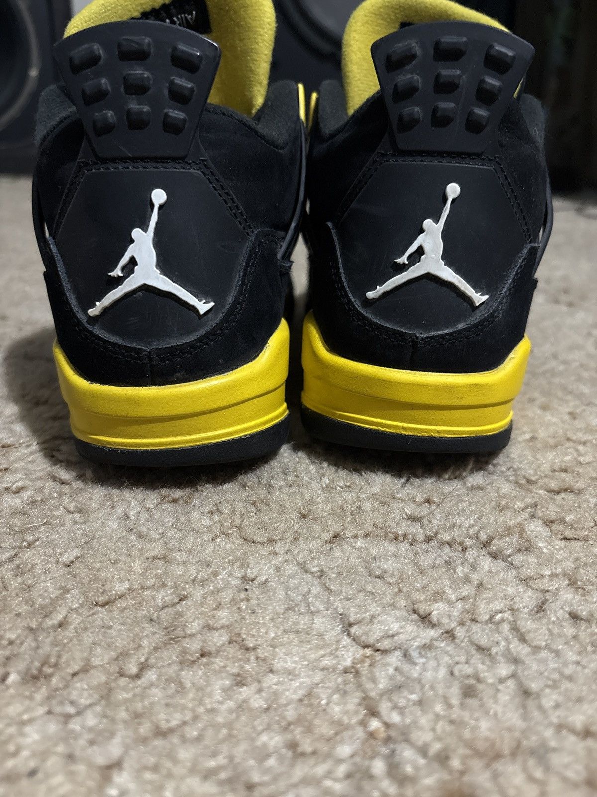 Jordan Brand Jordan 4 thunder Size US 6.5 / EU 39-40 - 4 Thumbnail