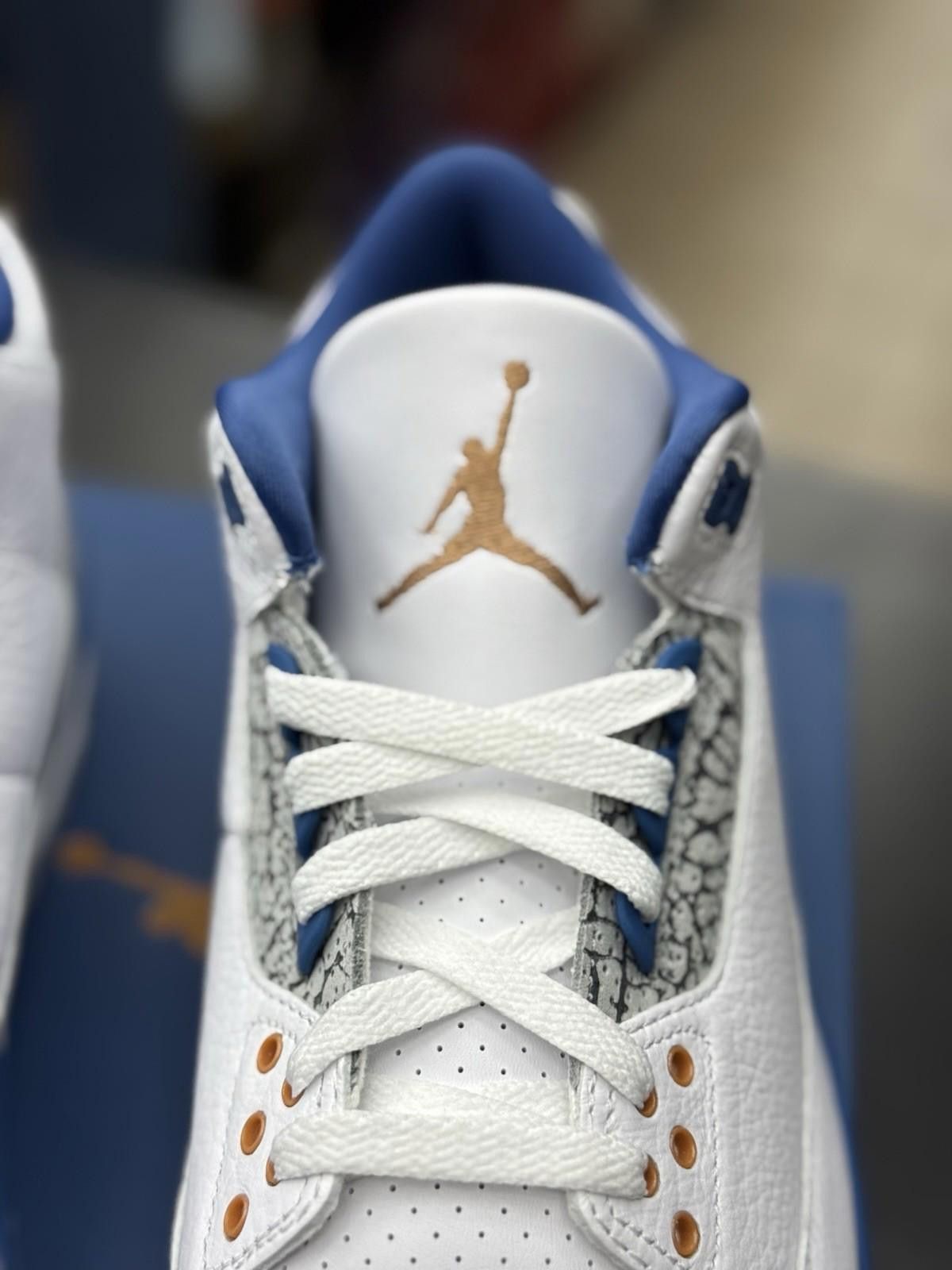 Jordan Brand Jordan 3 Retro Washington Wizards (CT8532-148) Size 10.5 - Size US 10.5 / EU 43-44 - 6 Thumbnail