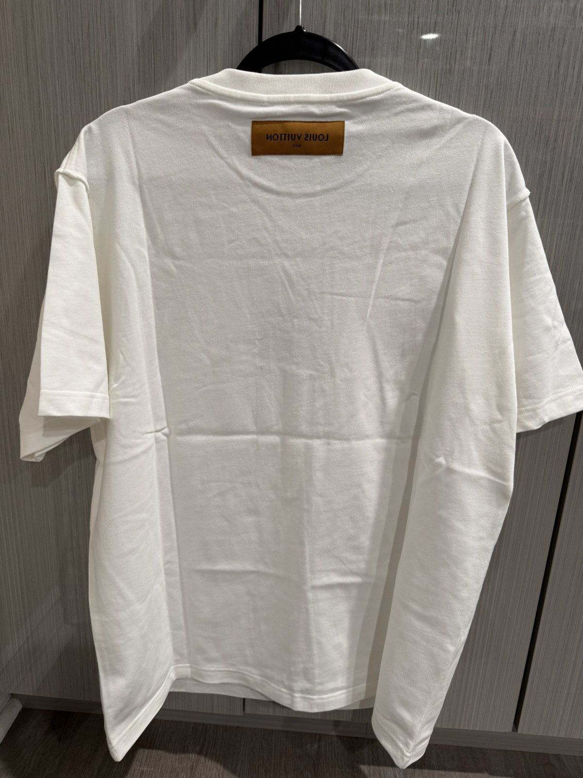 Louis Vuitton Louis Vuitton Embroidered Hook Logo T Shirt Size US XL / EU 56 / 4 - 4 Thumbnail