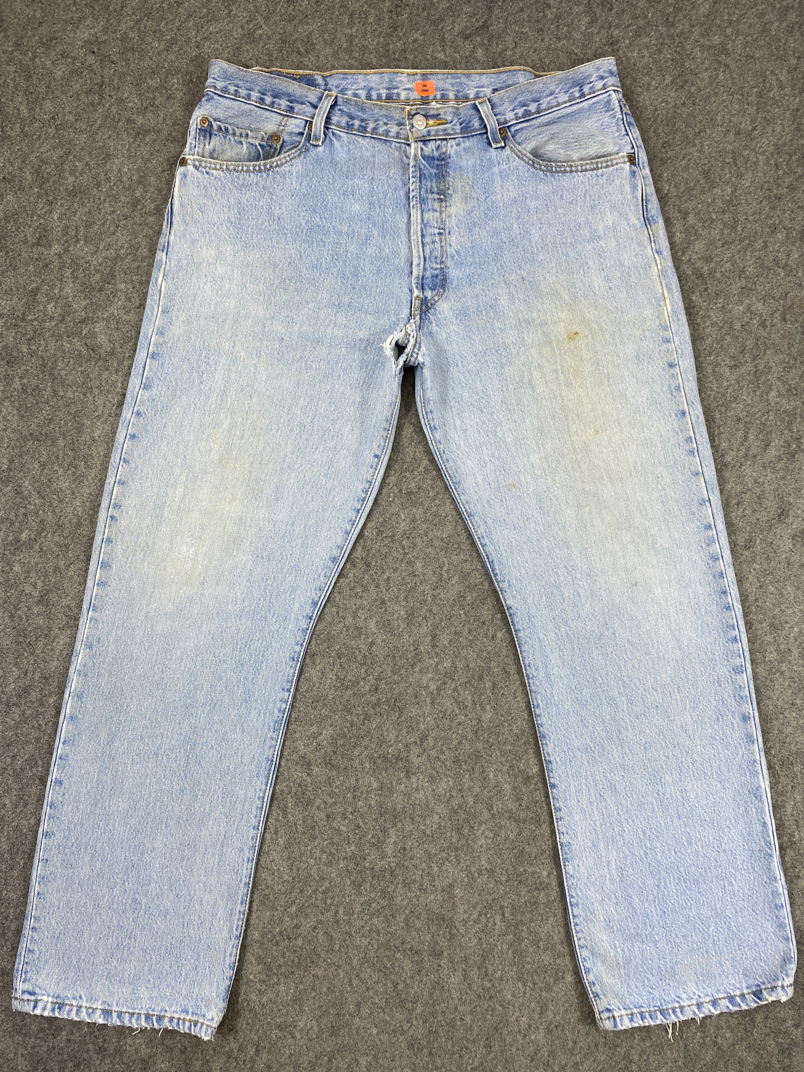 Levi's Light Blue Wash Vintage Levi's 501 37x30.5 Denim -JN2444 Size US 37 - 1 Thumbnail