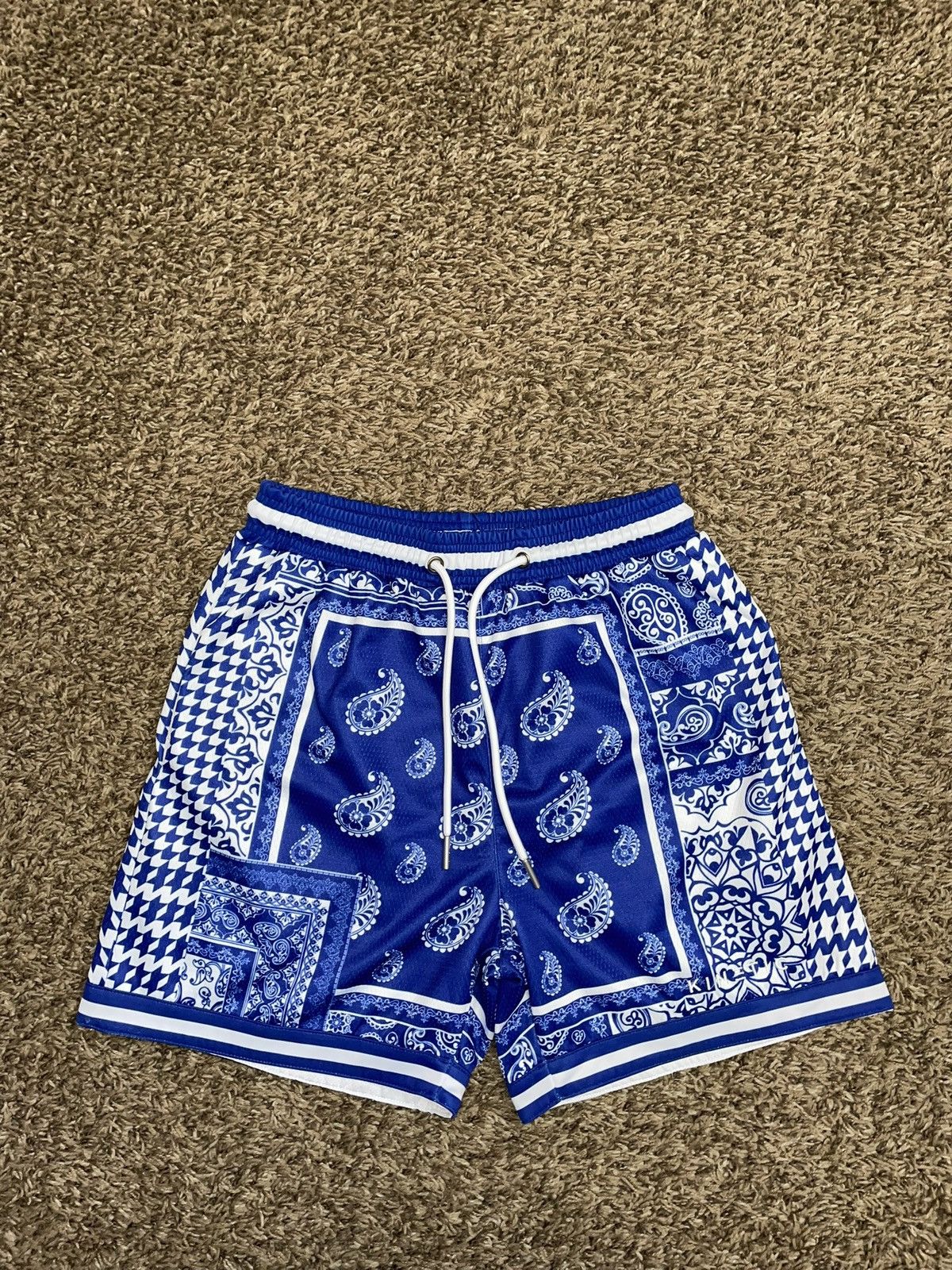 Designer Kinetic Kings Blue Paisley Mesh Shorts Size US 30 / EU 46 - 2 Thumbnail