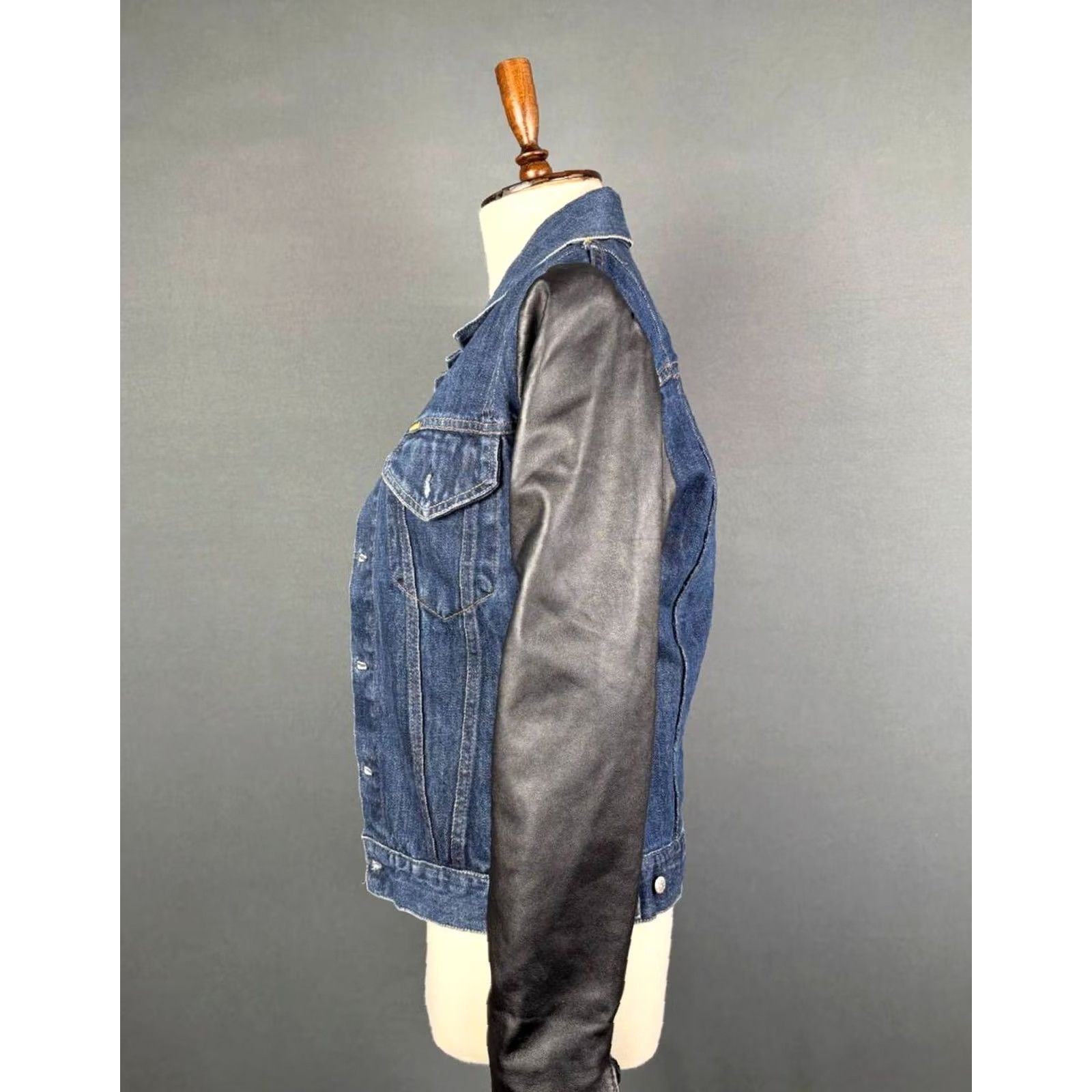 Diesel Diesel Vintage Y2K Jean Jacket Size L Blue Size 36" / US 14 / IT 50 - 2 Thumbnail