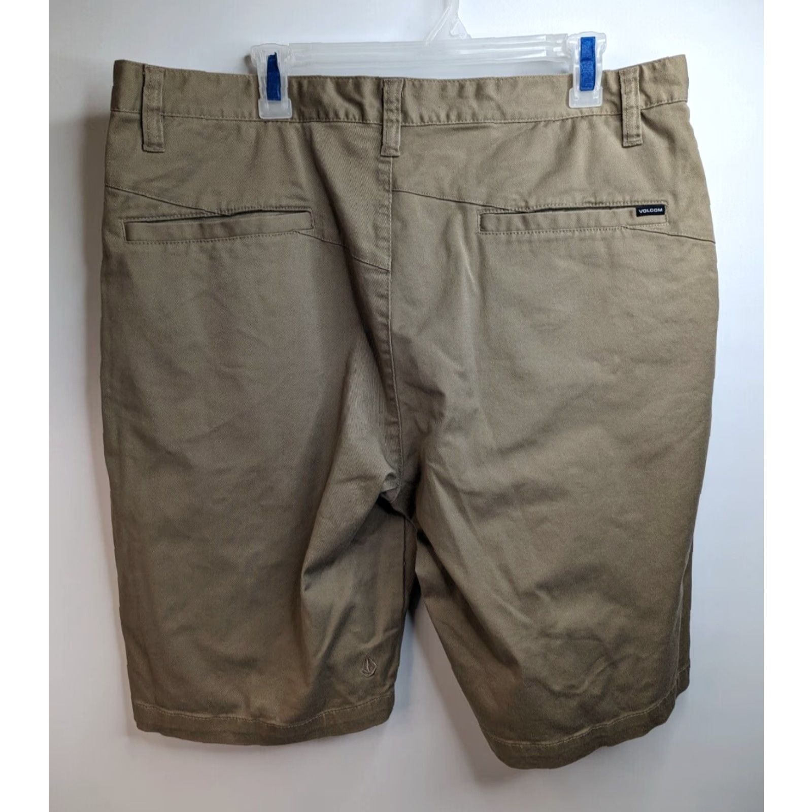 Volcom Volcom Shorts Mens 38 Brown Flat Front Casual Outdoor Bermuda Chino Skateboard Shirt Size US 38 / EU 54 - 5 Thumbnail