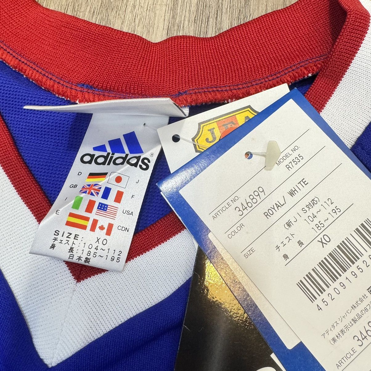 Adidas Japan 99/00 Longsleeves training top (bnwt) Size US L / EU 52-54 / 3 - 6 Thumbnail