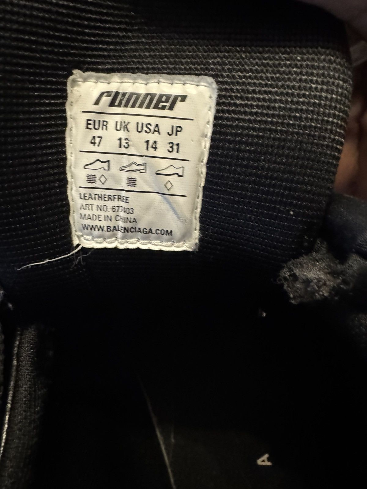 Balenciaga Black and white balenciaga 47 Size US 14 / EU 47 - 9 Thumbnail