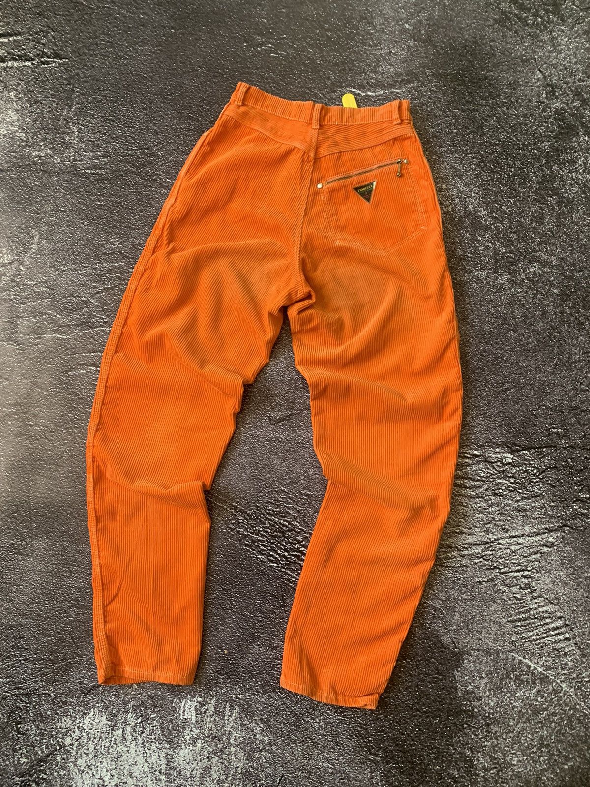 Fiorucci Fiorucci Corduroy Orange Velvet Trousers Safety Jeans Size 25" / US 0 / IT 36 - 3 Thumbnail