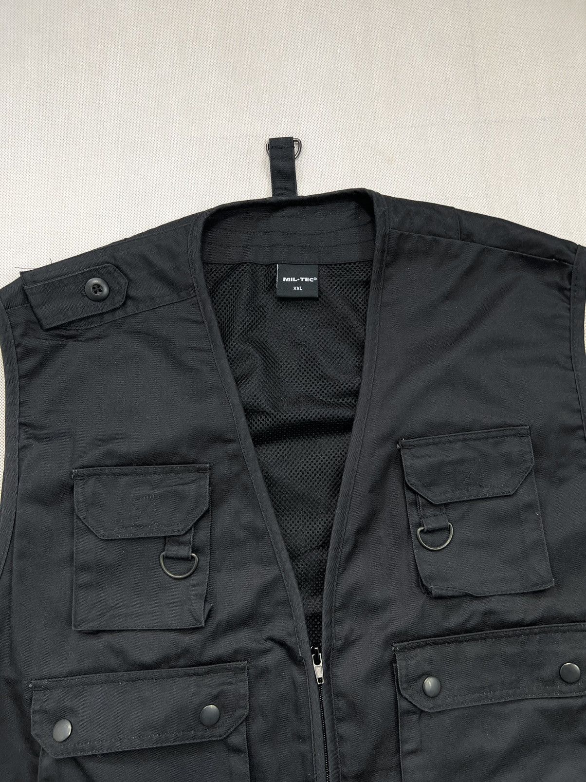 Vintage Vest Jacket Mil Tec Army Military Multi Pocket Size US XXL / EU 58 / 5 - 2 Thumbnail