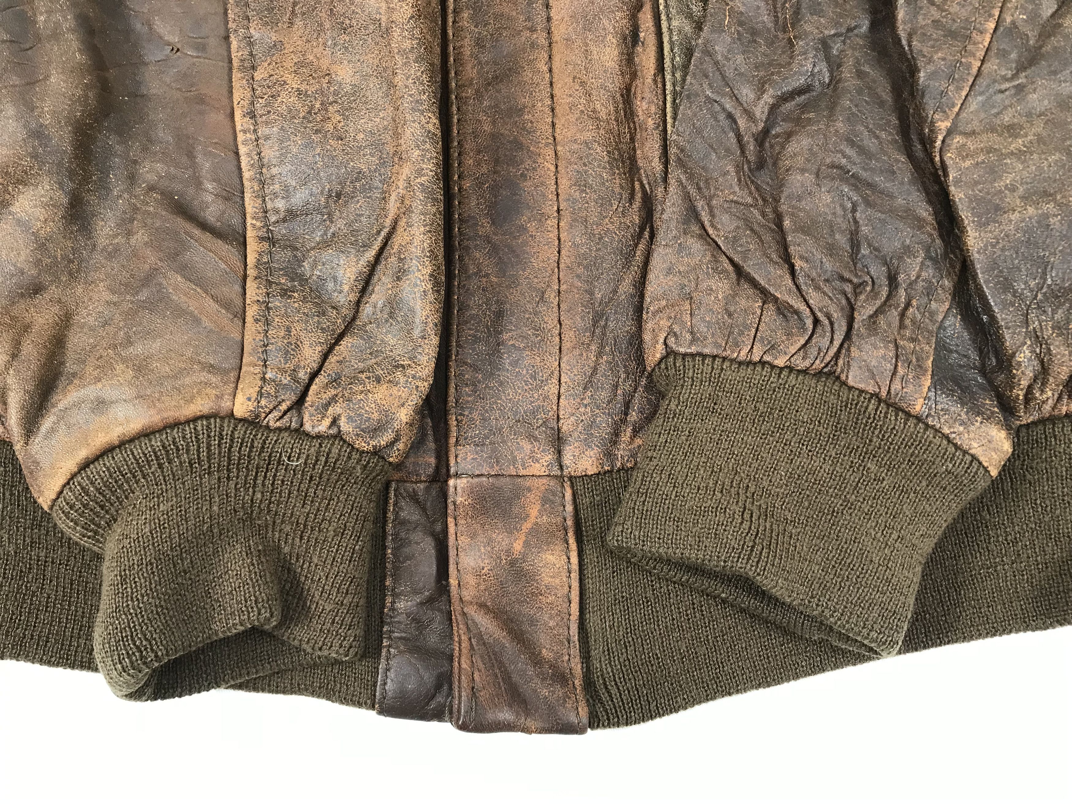 Avirex Vintage Avirex US Army Air Force Old Leather Flight Jacket Size US L / EU 52-54 / 3 - 6 Thumbnail