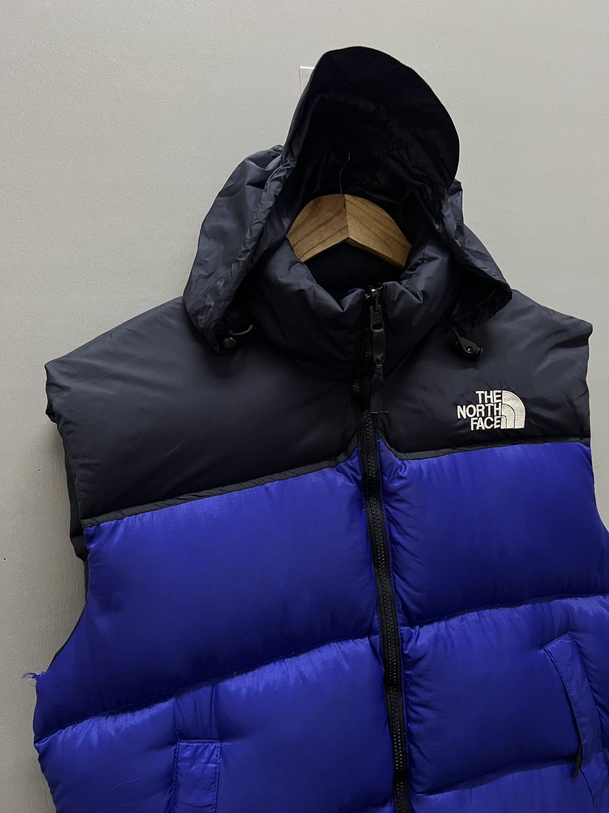 The North Face Vintage The North Face 700 Down Vest puffer blue black Size US M / EU 48-50 / 2 - 3 Thumbnail