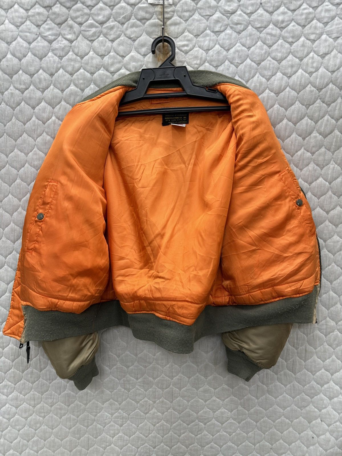 Avirex 💥🔥💥ARCHIVE VTG AVIREX MA1 BOMBER JACKET Size US L / EU 52-54 / 3 - 8 Thumbnail