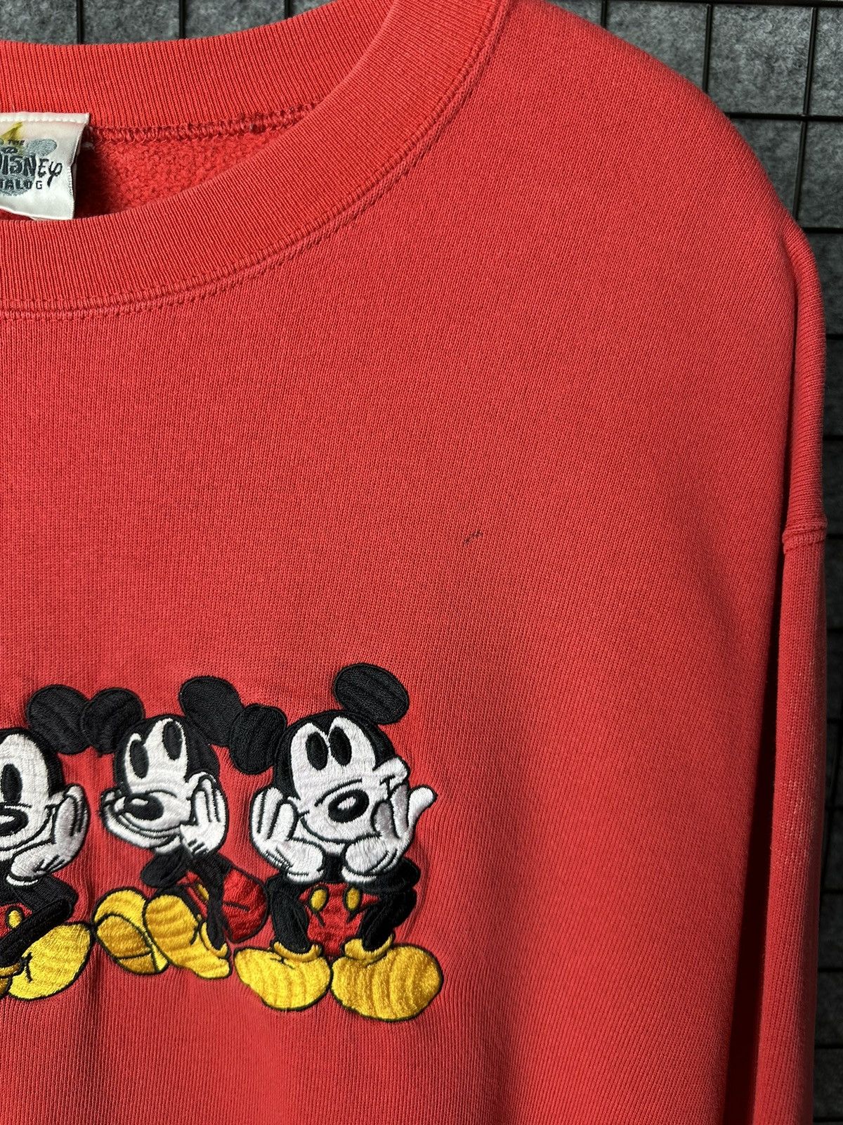 Disney × Mickey Mouse × Vintage The Disney Catalog Vintage Mickey Mouse Sweatshirt Size M Size US M / EU 48-50 / 2 - 2 Thumbnail