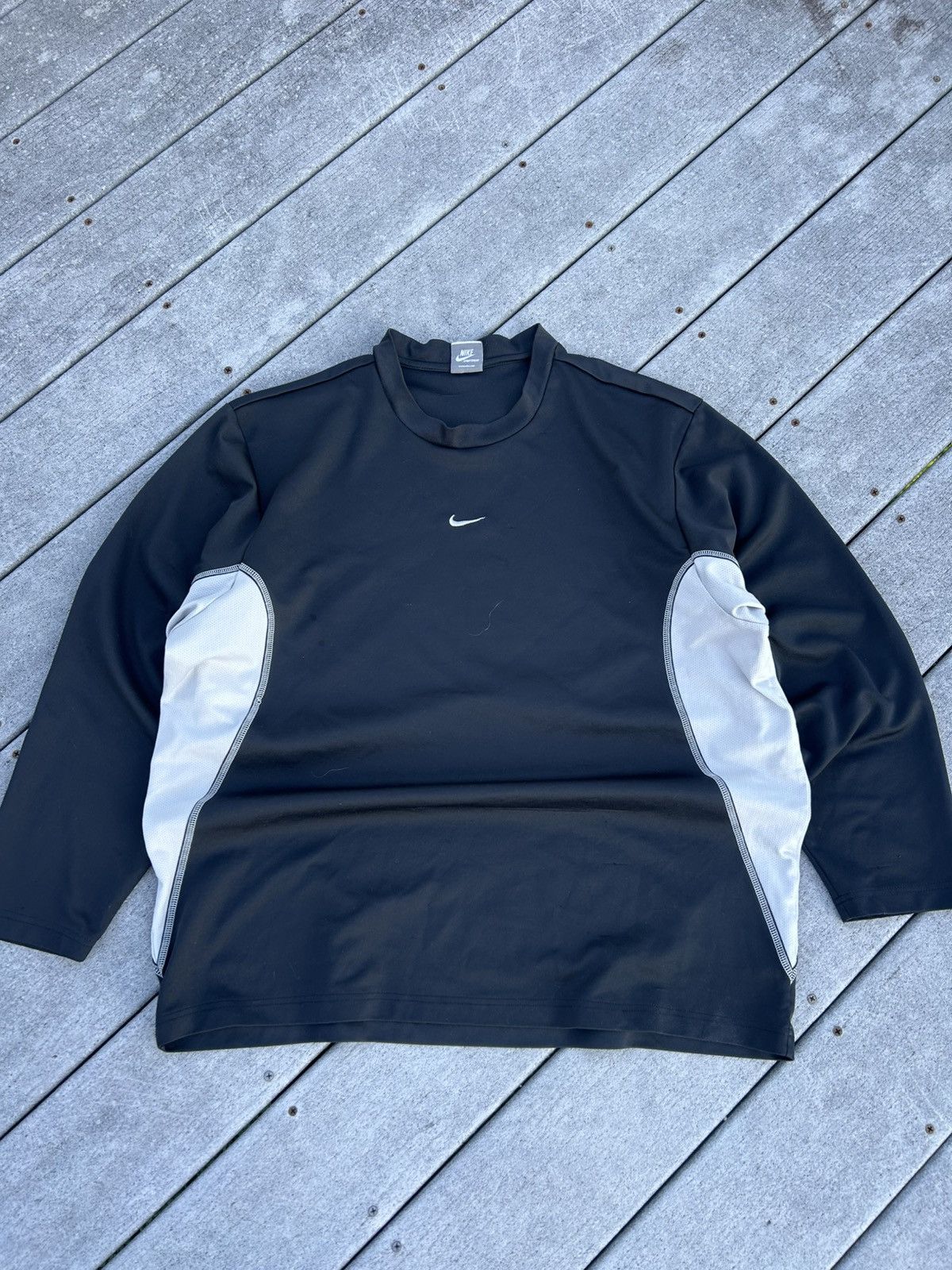 Nike × Vintage Y2K Nike Center swoosh shirt Size US XL / EU 56 / 4 - 1 Thumbnail