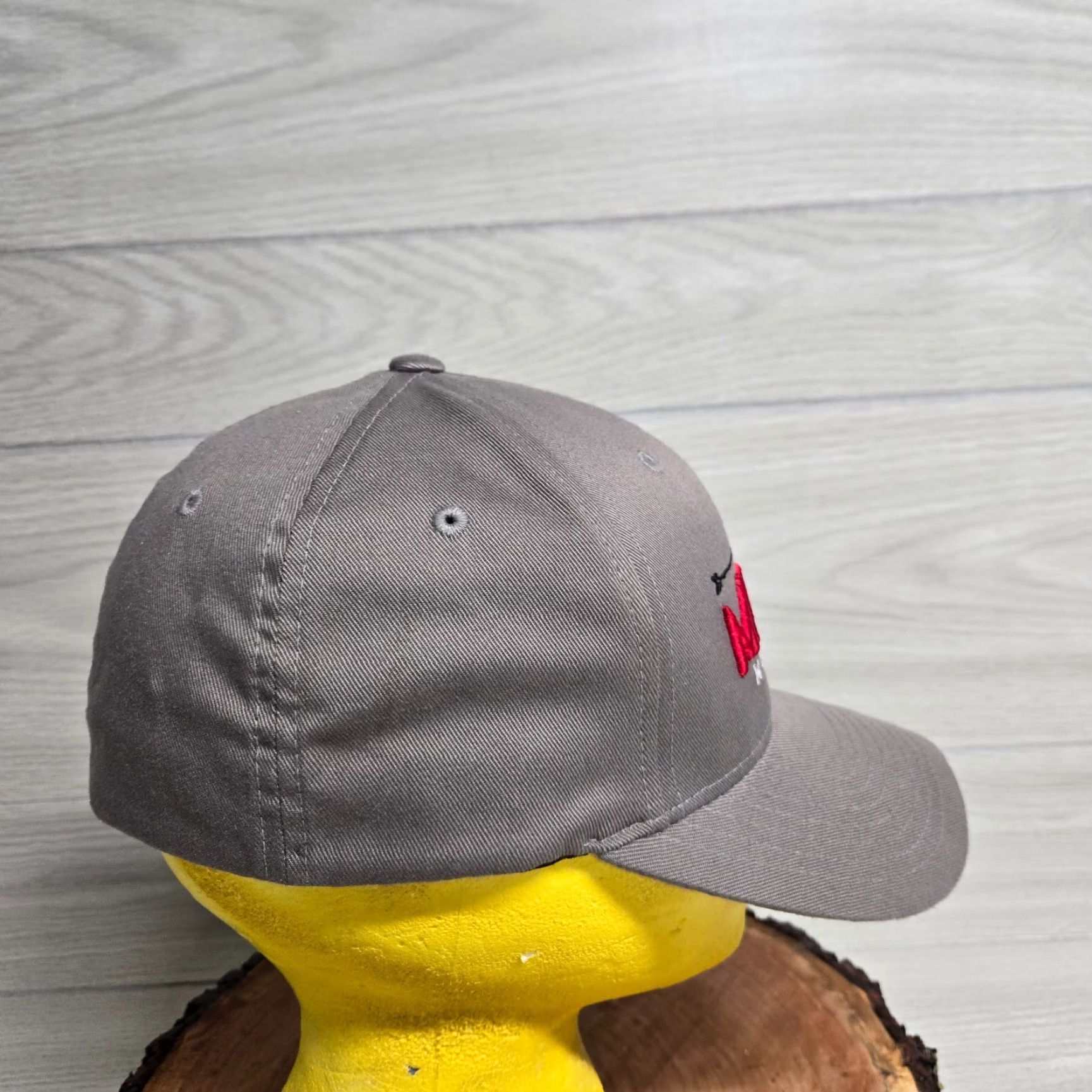 Vintage The Mighty Movement Arrow Bow Gray Hat Cap Adult Flex Fit Small Medium Size ONE SIZE - 2 Thumbnail