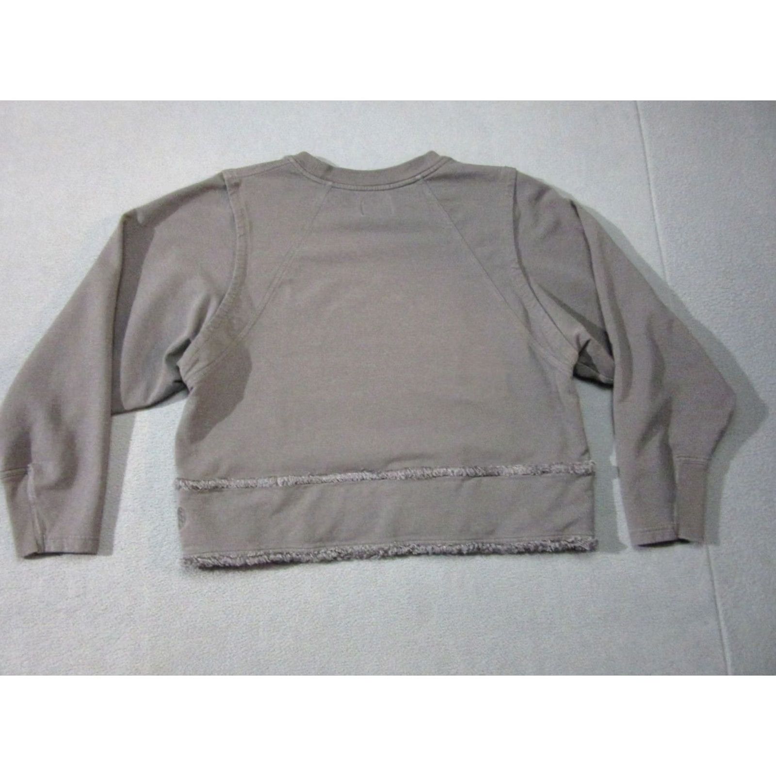 Free People Free People Sweatshirt Women Medium Gray Cropped Oversize Cozy Frayed Hem Trim Size M / US 6-8 / IT 42-44 - 6 Thumbnail