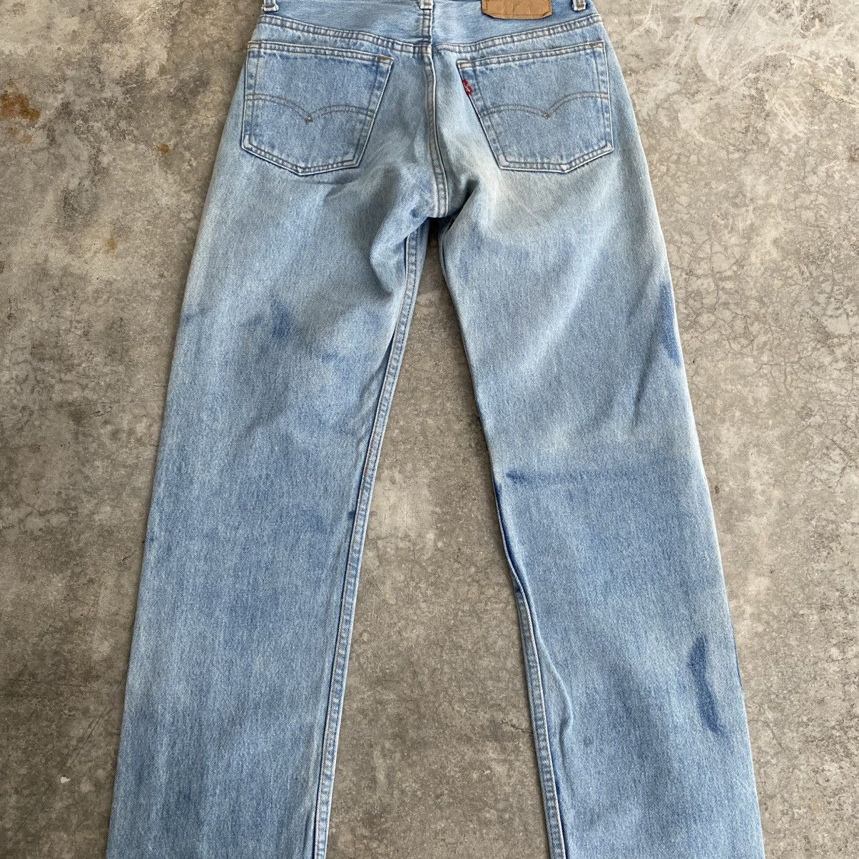 Levi's Size 28x31 Vintage 1993 Levis 501 Faded Blue Denim Jeans Size US 28 / EU 44 - 12 Thumbnail