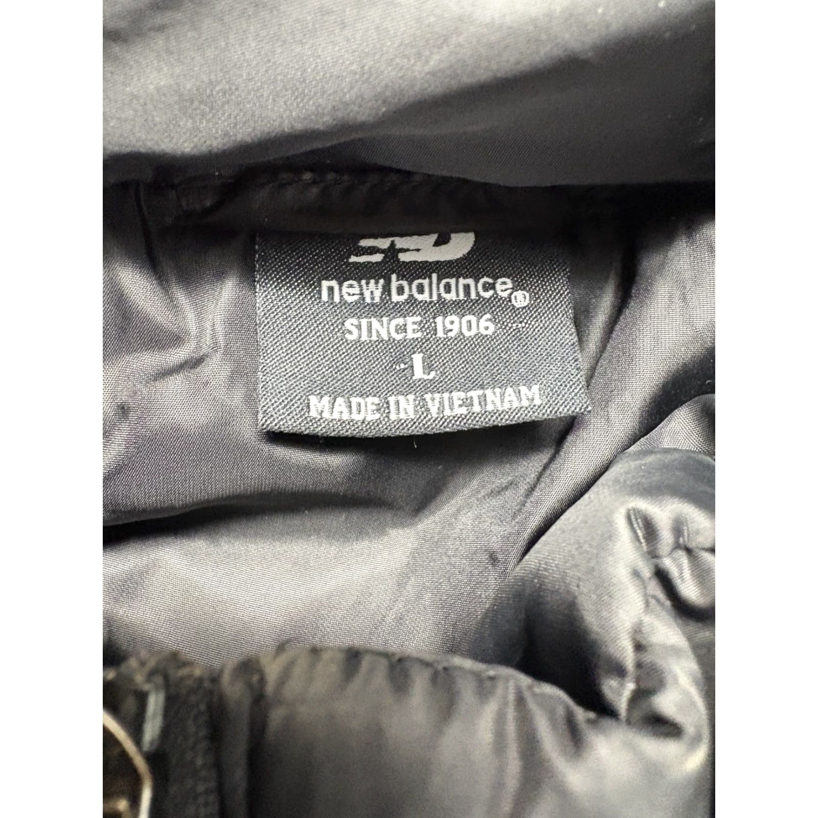 New Balance VINTAGE? (No) New Balance Puffer Vest Mens L Jacket Black Zip Up Ribbed Shirt? Size US L / EU 52-54 / 3 - 4 Thumbnail