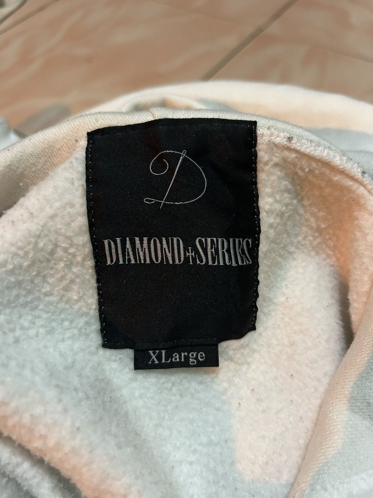 Japanese Brand Diamond Series Chanel N1 Coco In Paris Hoodie Size US XL / EU 56 / 4 - 7 Thumbnail