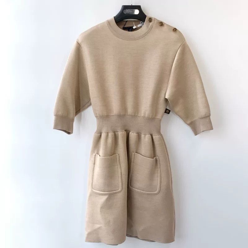Louis Vuitton Louis Vuitton Shoulder Button Waist Dress Size XS / US 0-2 / IT 36-38 - 1 Thumbnail