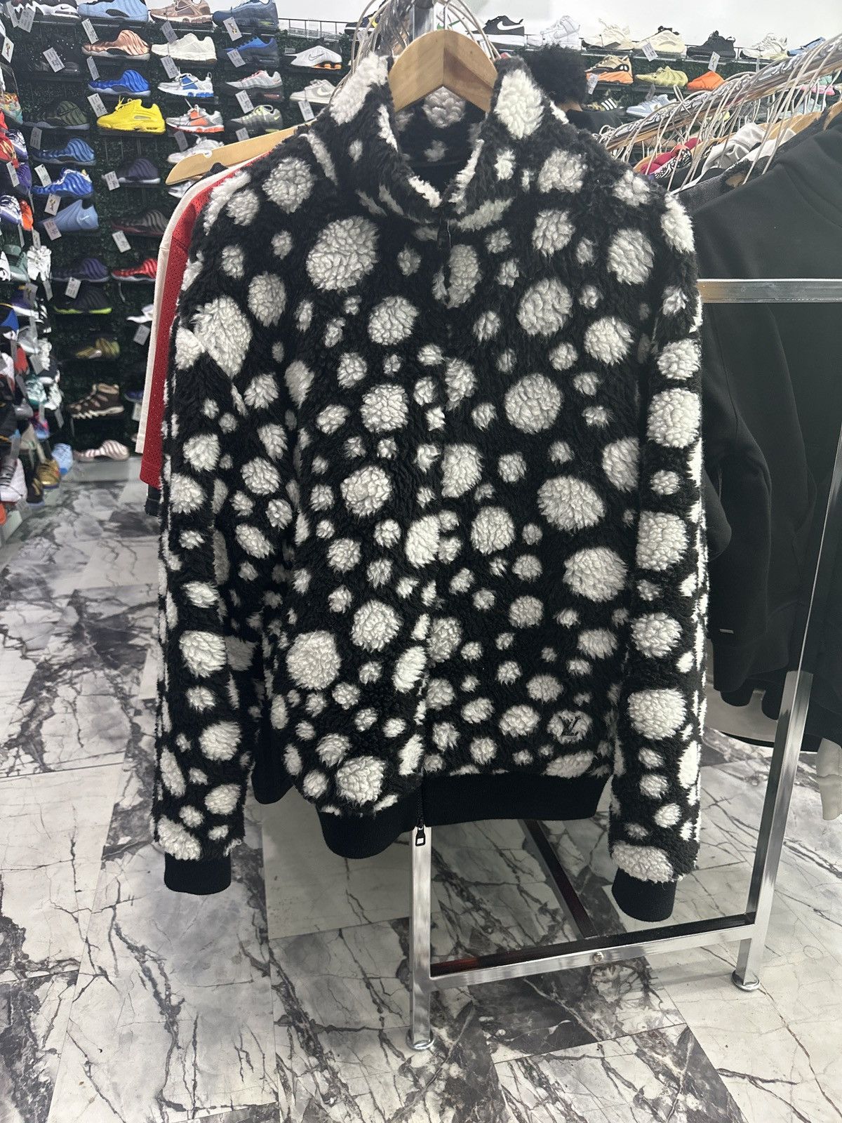 Louis Vuitton LOUIS VUITTON LV YK Infinity Dot Fleece Blouson jacket Size US L / EU 52-54 / 3 - 1 Thumbnail