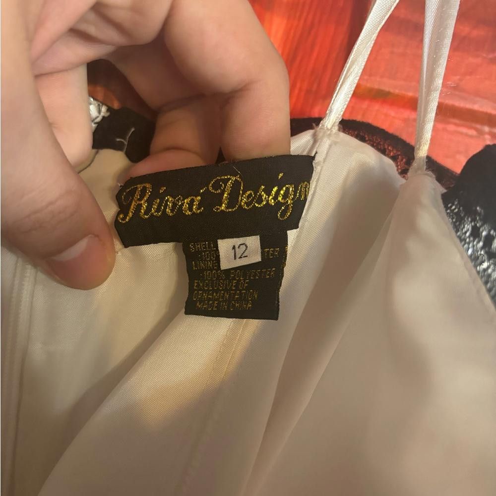 Designer Riva designs size 12 black and white sequin ball gown Size XL / US 12-14 / IT 48-50 - 4 Thumbnail