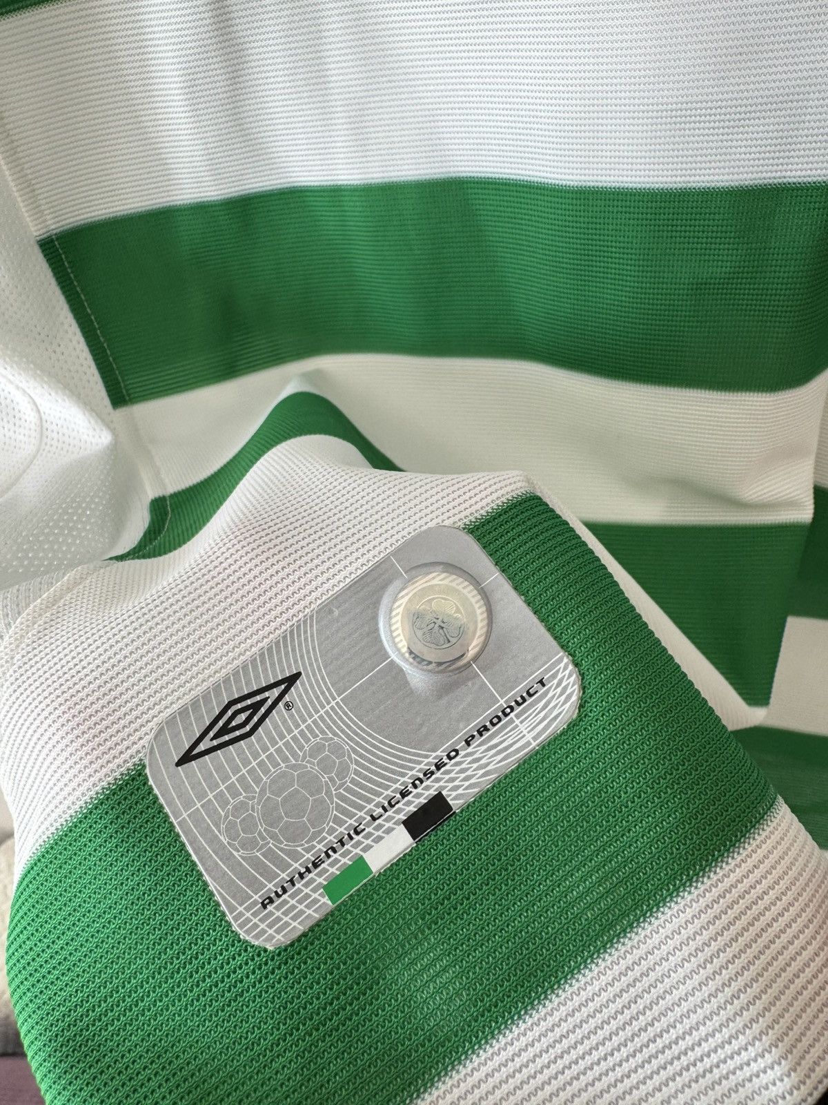 Umbro Maloney #29 Celtic 2001-2003 Home Signed Longsleeve Jersey Size US L / EU 52-54 / 3 - 17 Thumbnail