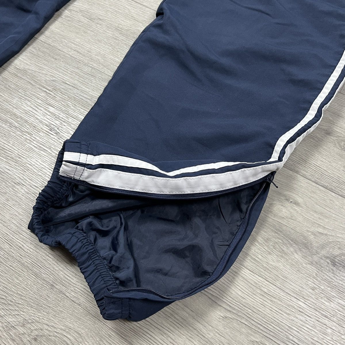 Lonsdale Lonsdale London Men's Navy 2-Stripe Bottoms Jogging Pants Size US 34 / EU 50 - 3 Thumbnail