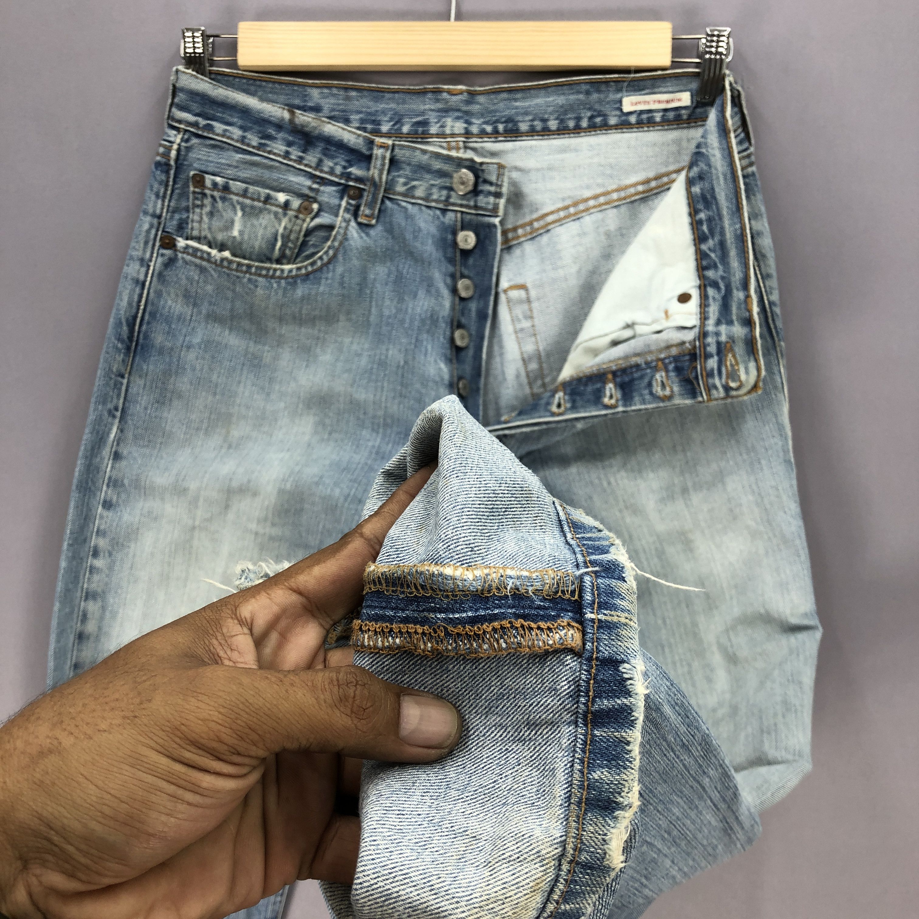 Levi's Y2K LVC Levis 501 Jeans Premium Levi's 501 Blue Wash Denim Size US 32 / EU 48 - 10 Thumbnail
