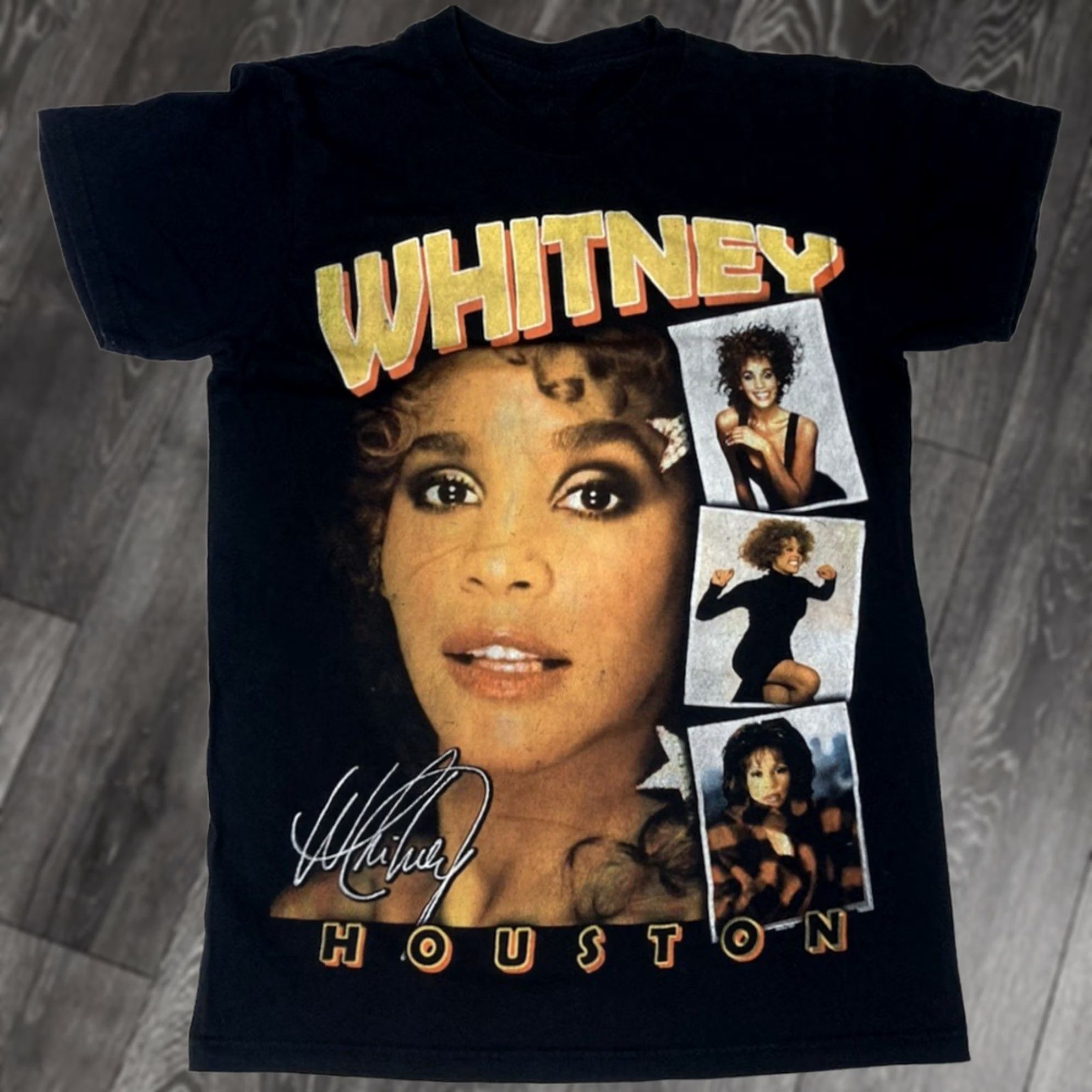 Vintage Whitney Houston T-Shirt Women Small Black Short Sleeve Music Size S / US 4 / IT 40 - 1 Thumbnail