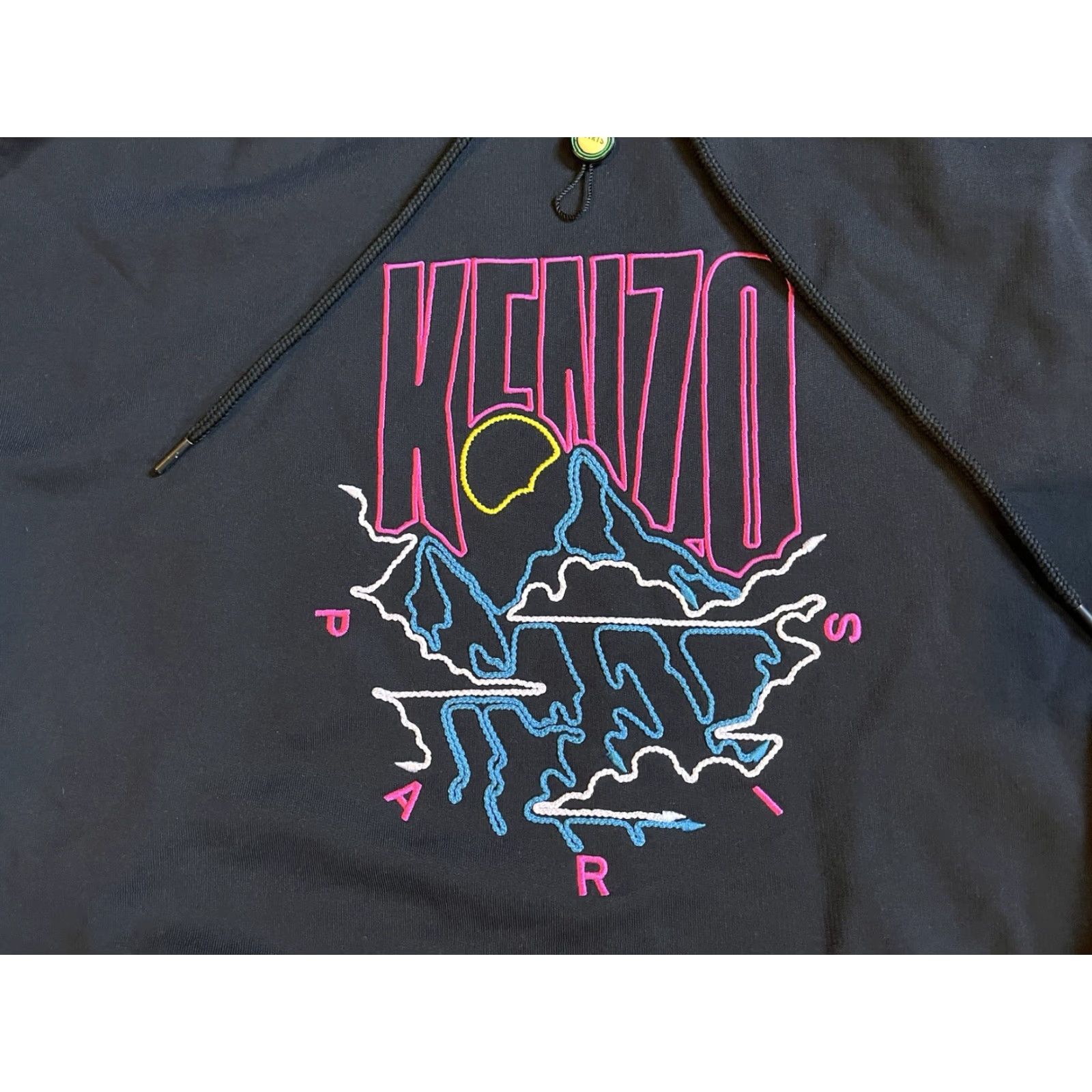 Kenzo KENZO Paris Mountain Crop Hoodie Women’s M Black Size M / US 6-8 / IT 42-44 - 3 Thumbnail