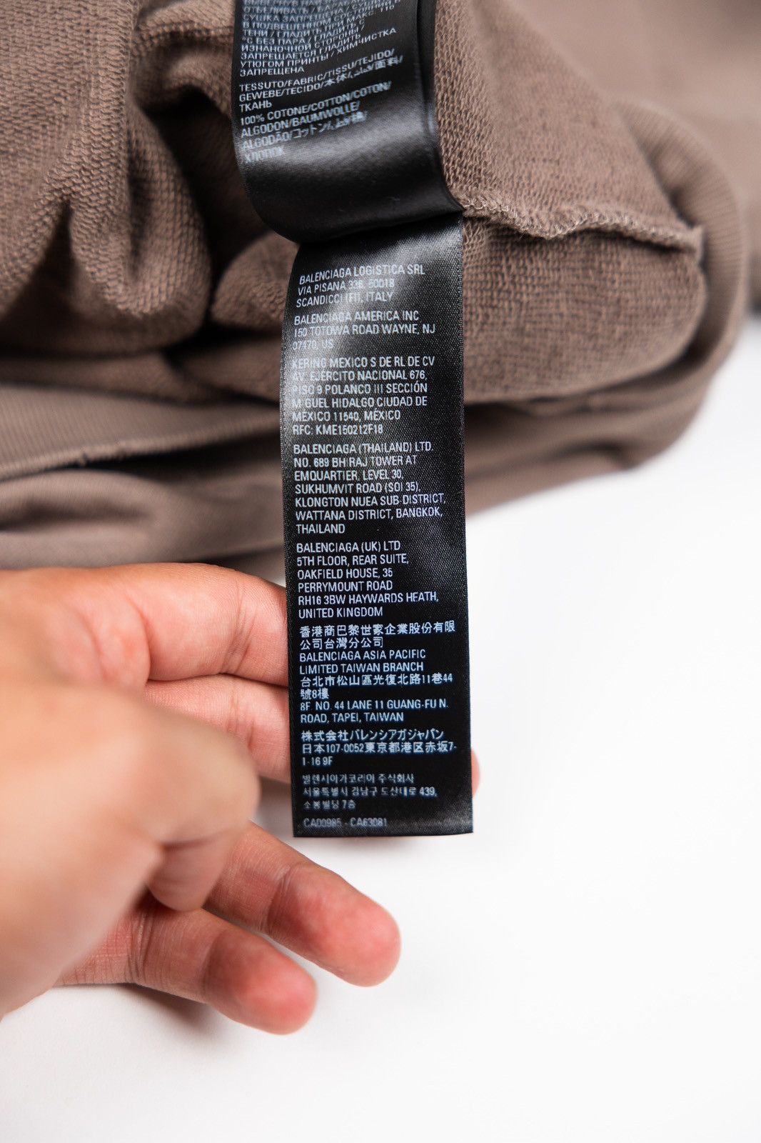 Balenciaga Balenciaga Cracked Logo Hoodie Size US XS / EU 42 / 0 - 11 Thumbnail
