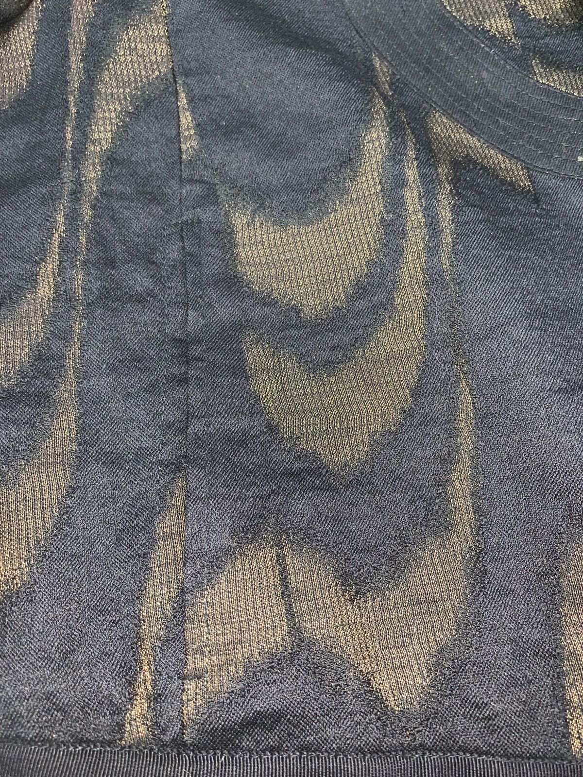 Dries Van Noten Dries Van Noten Short Gold Thread Jacket Size XXS / US 00 / IT 34 - 9 Thumbnail