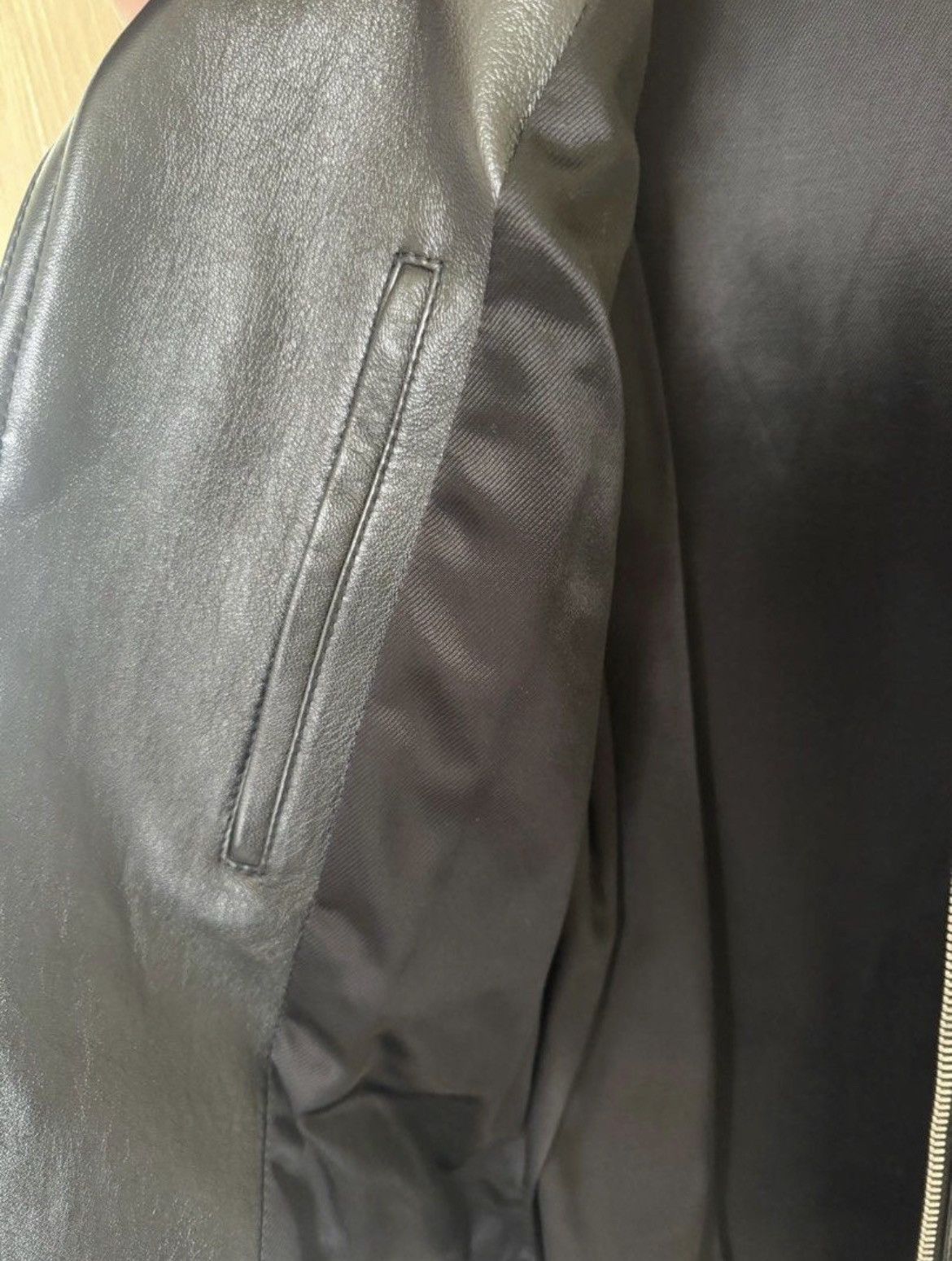 Hedi Slimane × Saint Laurent Paris 15FW 5 Zips Detachable Sleeve Leather Jacket sz44 Size US S / EU 44-46 / 1 - 5 Thumbnail